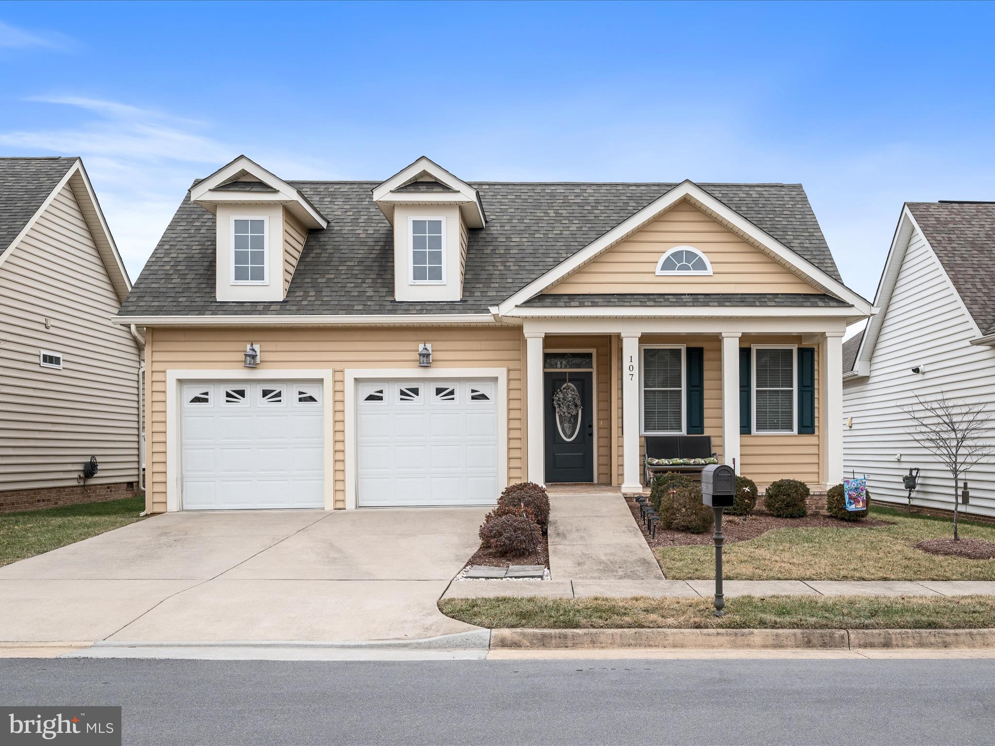 CEDAR MEADOWS - Residential