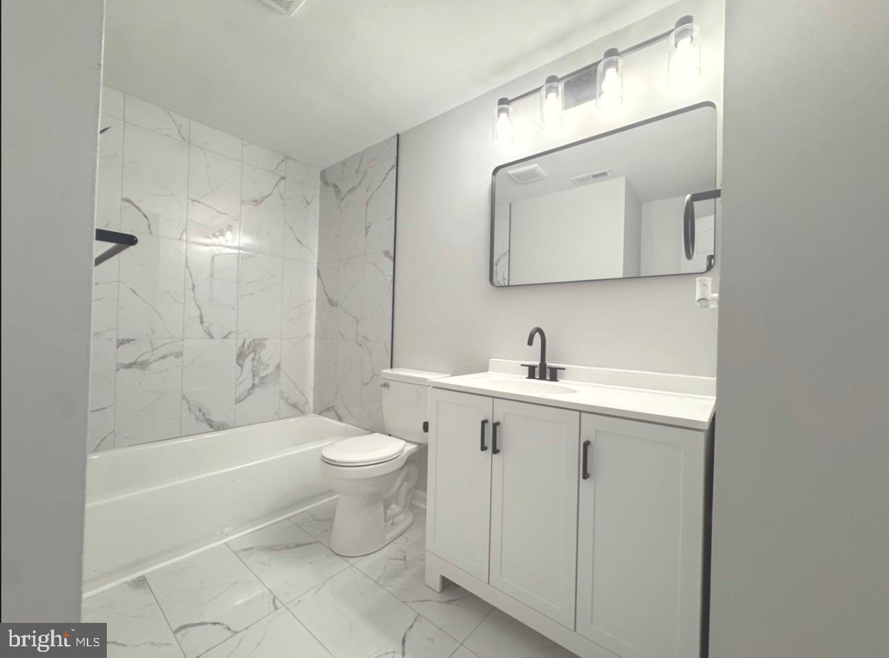 ARBOR PLACE - Residential