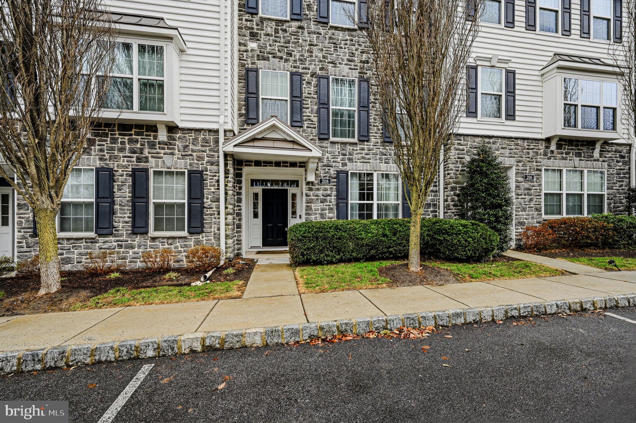 RAVENSCLIFF - Residential