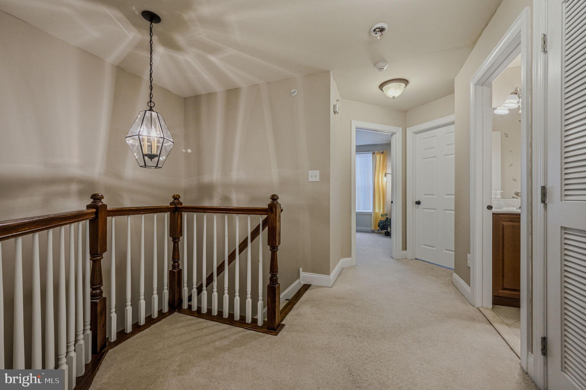 RAVENSCLIFF - Residential