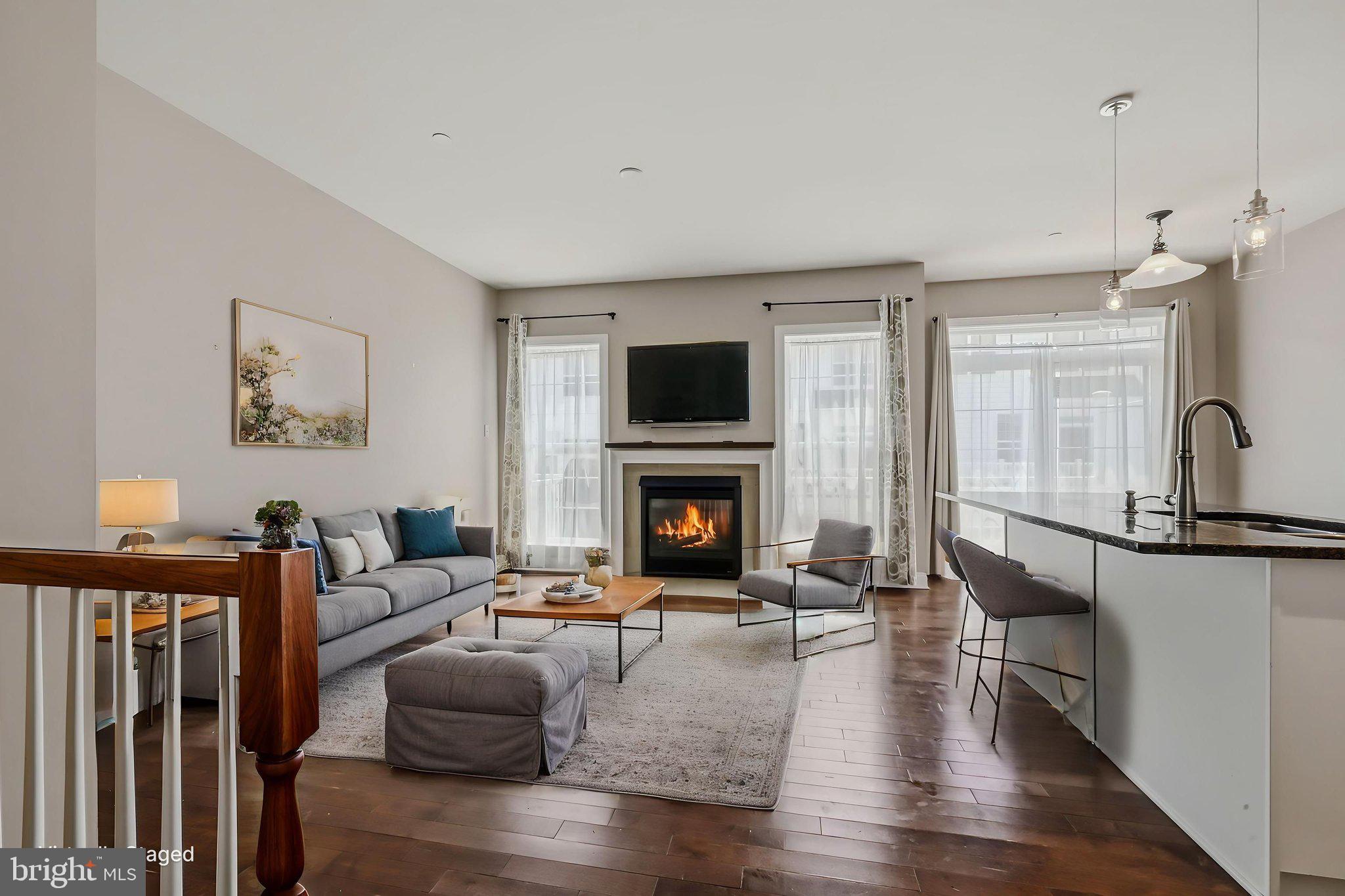 RAVENSCLIFF - Residential
