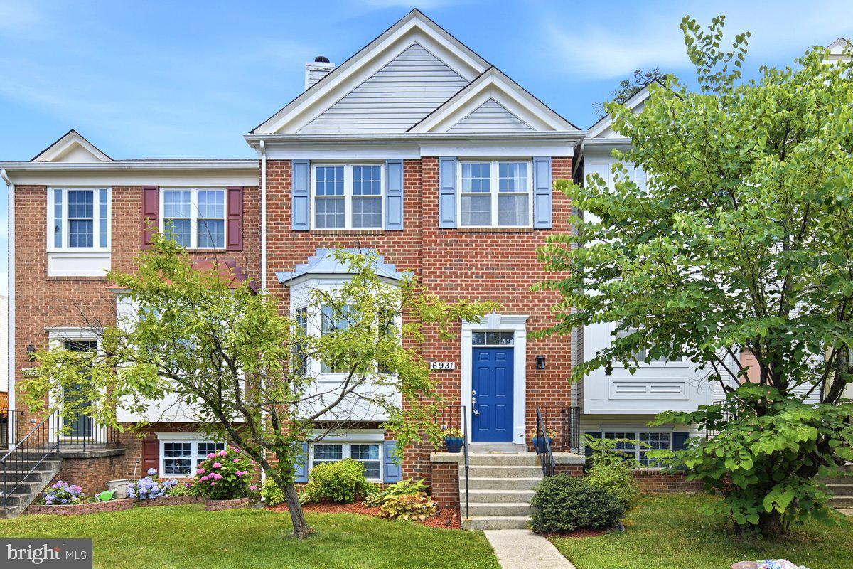 Welcome to this beautifully maintained three-level townhome nestled in the Belle Point community of Greenbelt! This home features 4 bedrooms, 3.5 bathrooms and a versatile floor plan designed for today's lifestyle.
The main level features hardwood floors, a living room with a cozy fireplace, a separate dining room and a kitchen with a breakfast nook perfect for casual meals or your morning coffee. Step outside to the covered deck overlooking the backyard, an ideal spot for relaxing or entertaining.
Upstairs, bamboo floors lead to three bedrooms, including a spacious primary suite with a walk-in closet and an en suite bathroom featuring dual vanities, a whirlpool tub and a separate shower. A skylight fills the upper level with natural light.
The fully finished walkout lower level expands the living space with a second fireplace, an additional bedroom, a full bathroom, a kitchenette and direct access to the fenced backyard. This lower level is perfect for a recreation room, guest suite or multigenerational living.
Ideally located just minutes from Greenbelt Lake, residents can enjoy nearby walking trails, playgrounds, picnic areas and Greenbelt Park. Commuters will appreciate convenient access to I-495, the Greenbelt Metro Station and shopping and dining at Greenway Center.
This is one you won't want to miss!