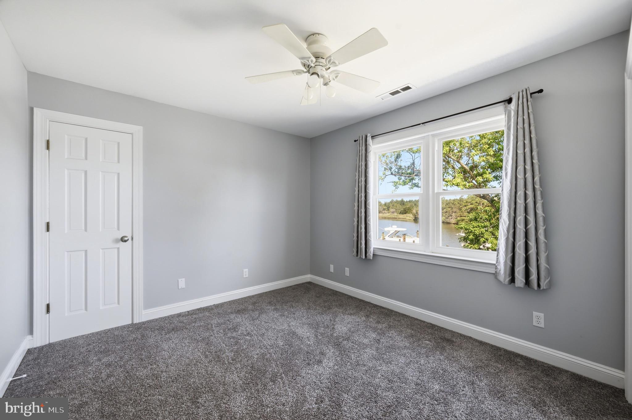 WOOLFORD - Residential