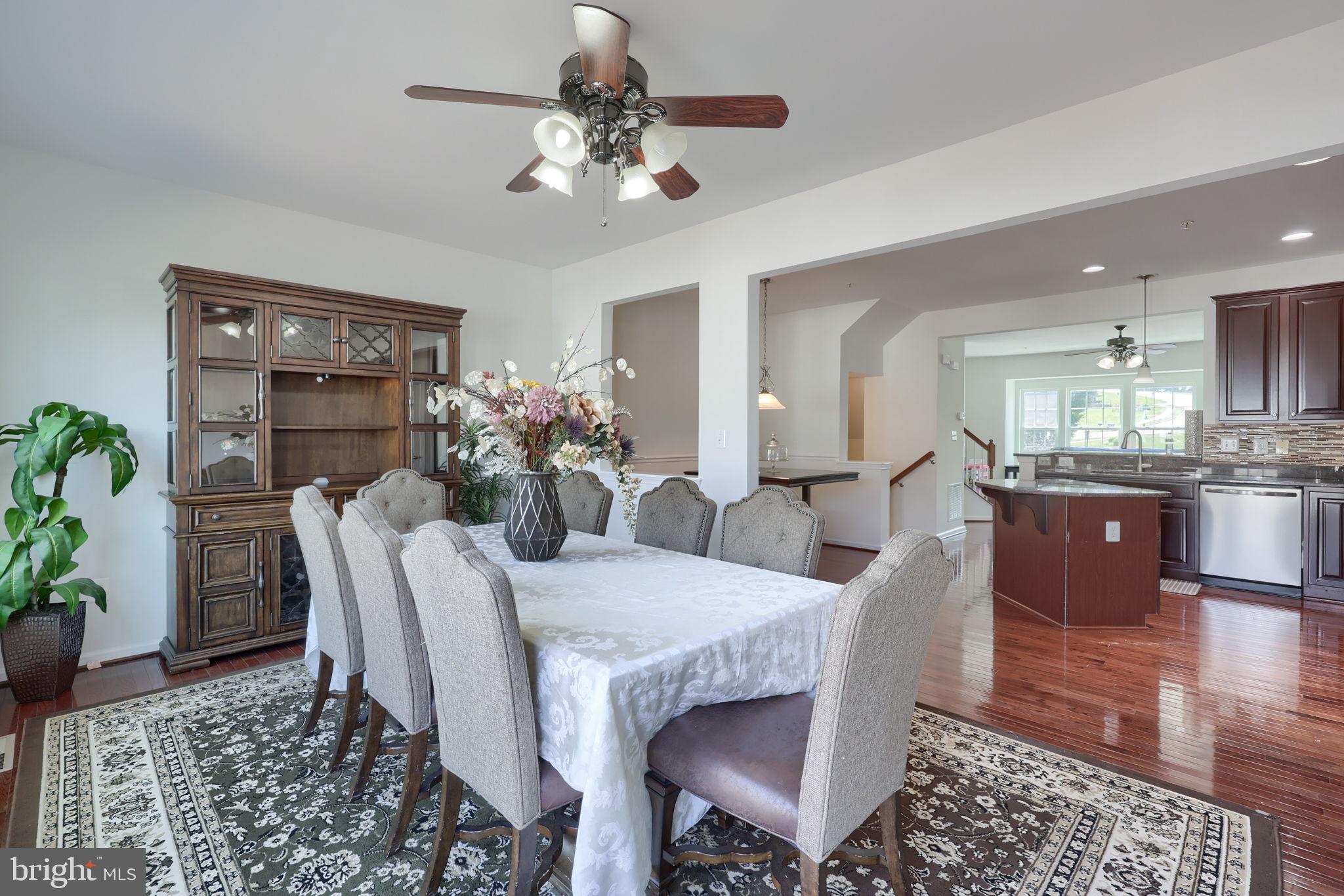 STONEGATE AT REGENTS GLEN - Residential