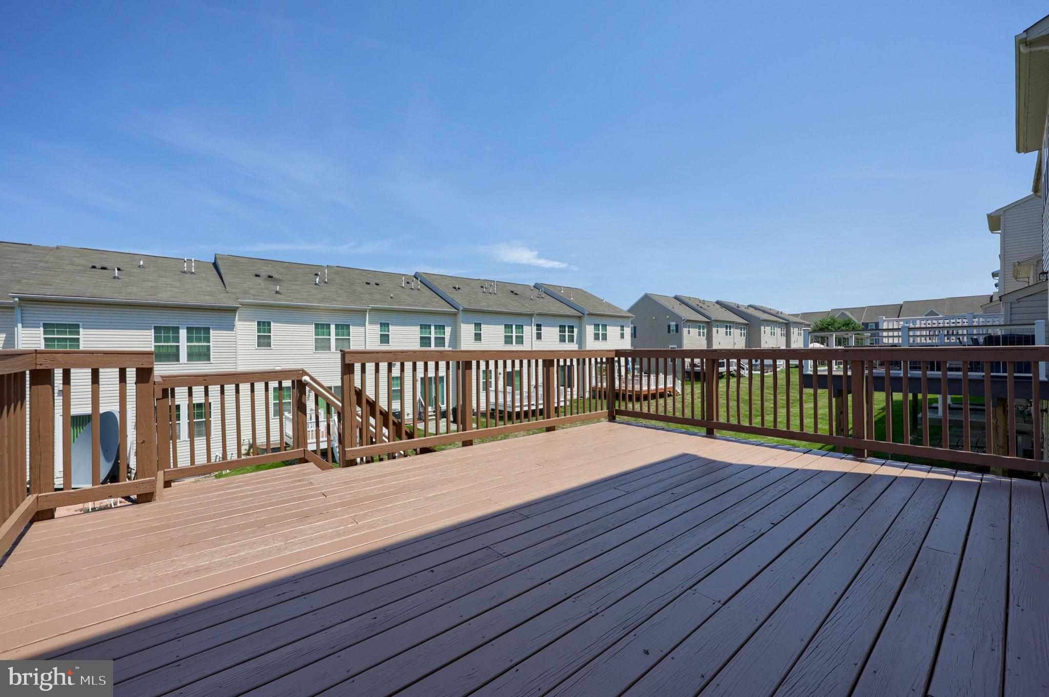 STONEGATE AT REGENTS GLEN - Residential