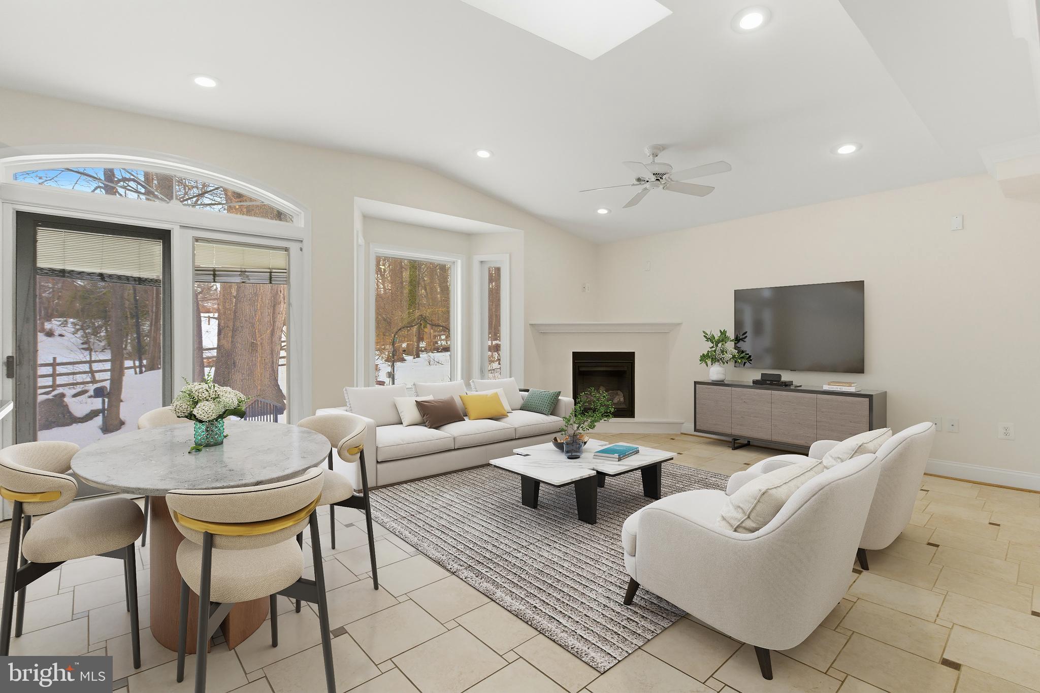 LAKE NORMANDY ESTATES - Residential