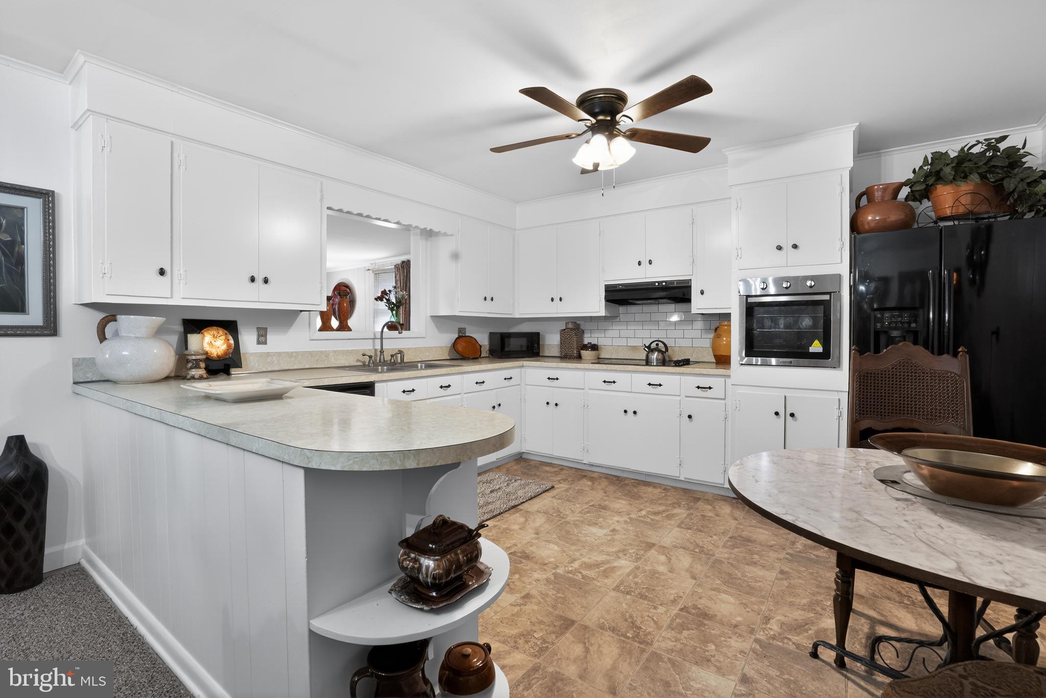 STONEY RIDGE - Residential