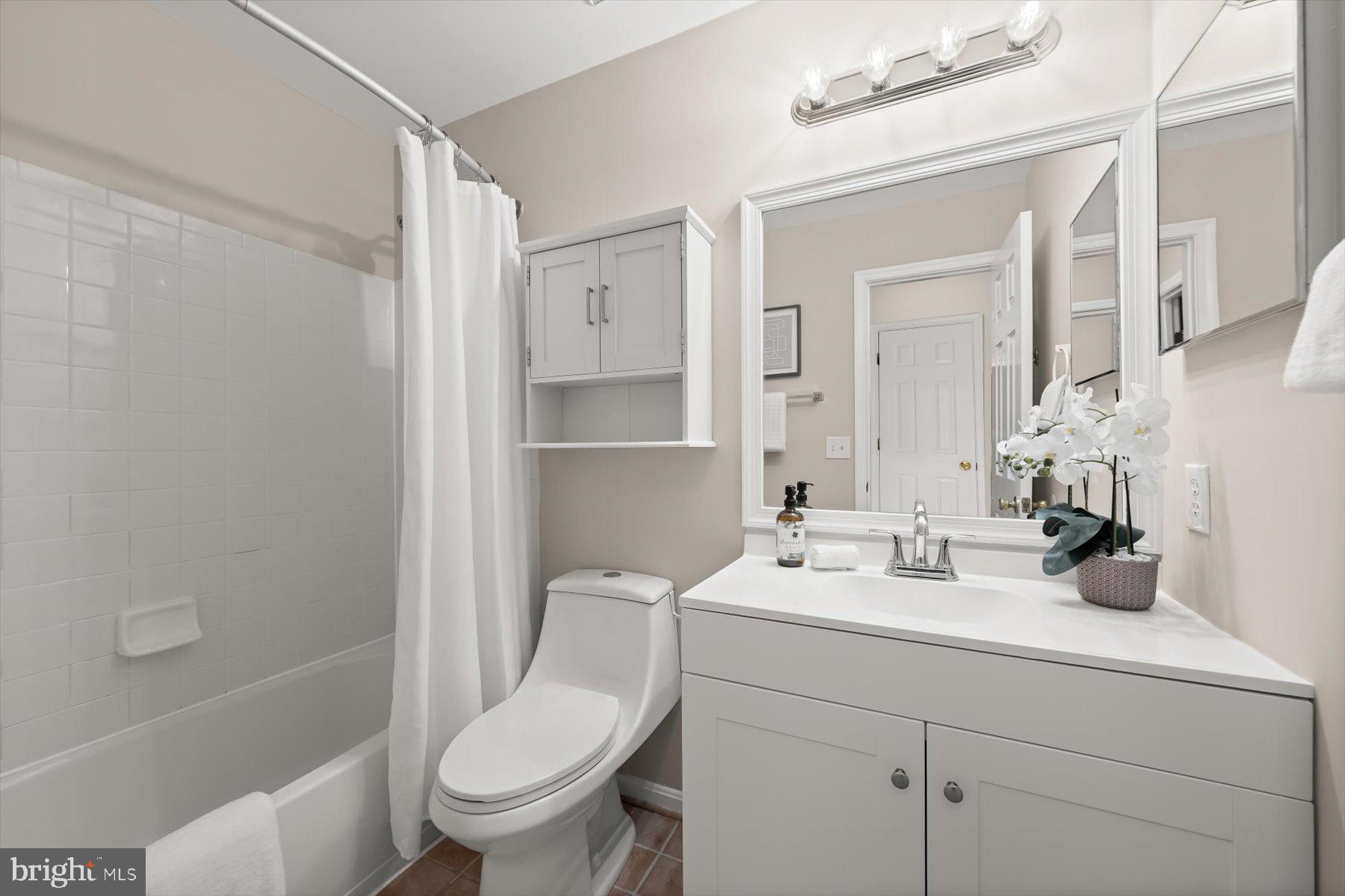 GERMANTOWN ESTATES - Residential