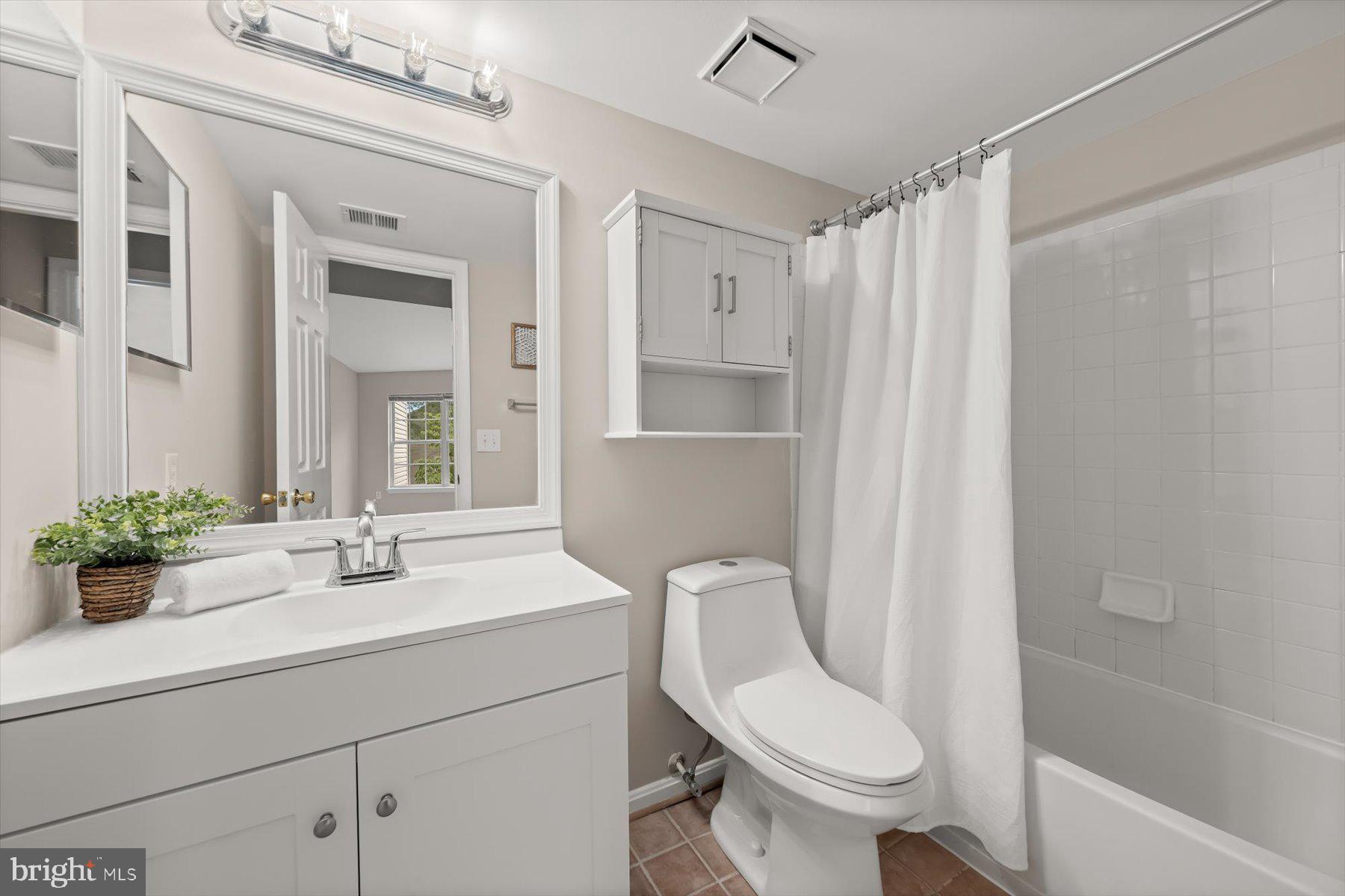 GERMANTOWN ESTATES - Residential