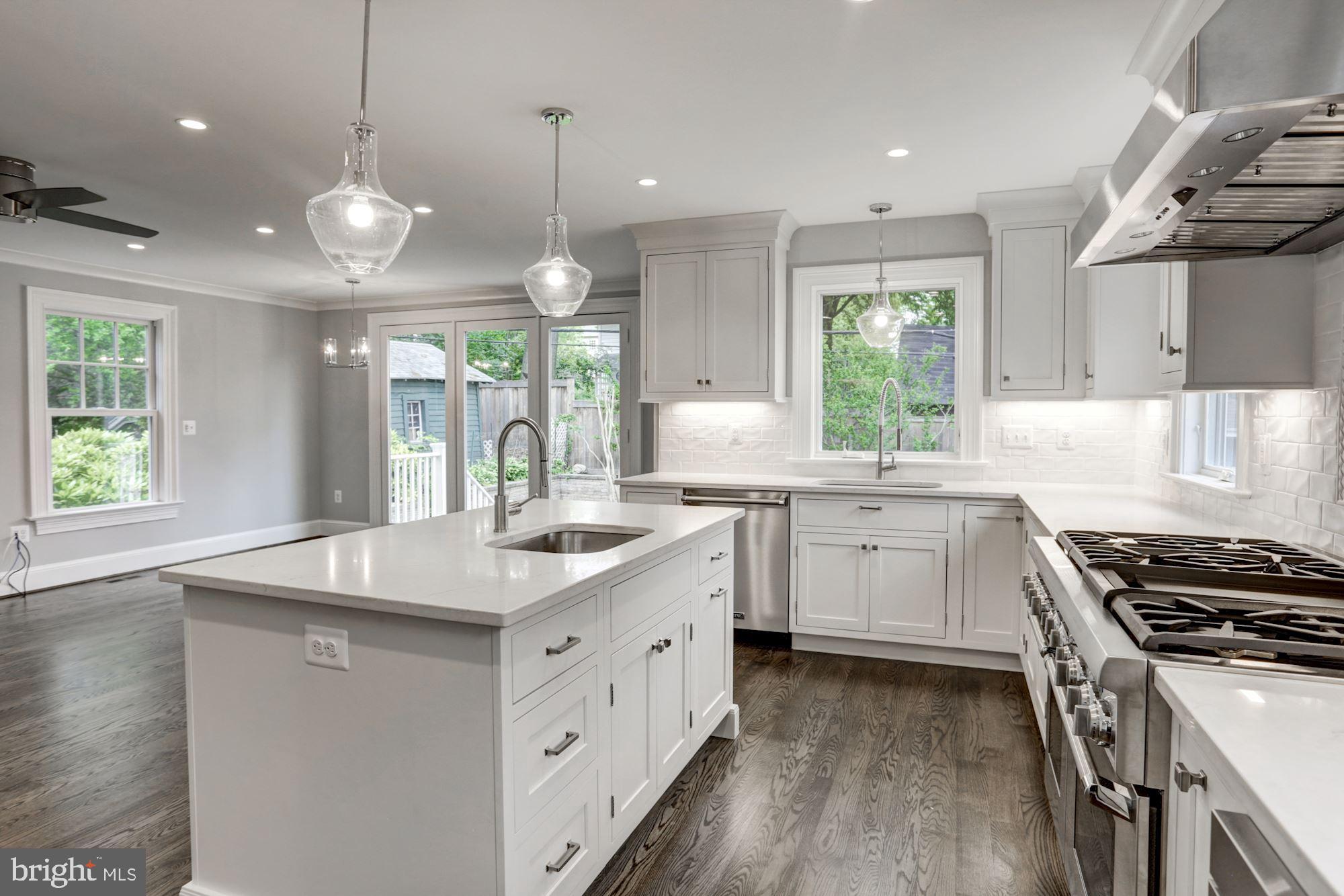 ROSEMONT - Residential