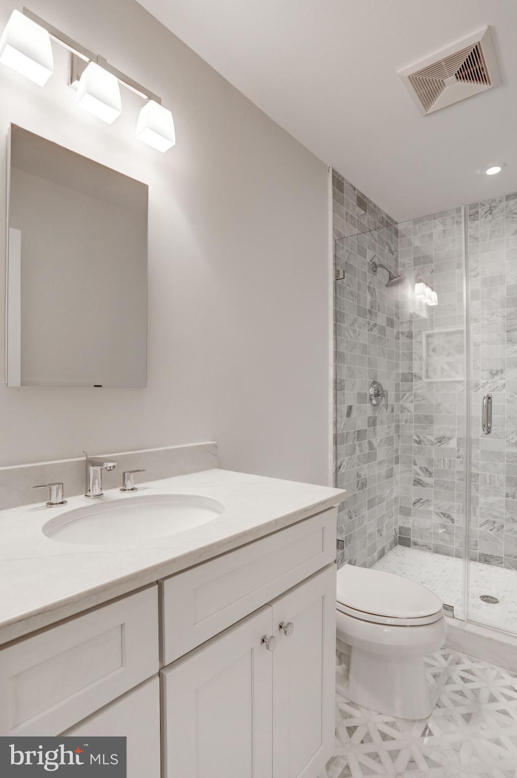 ROSEMONT - Residential