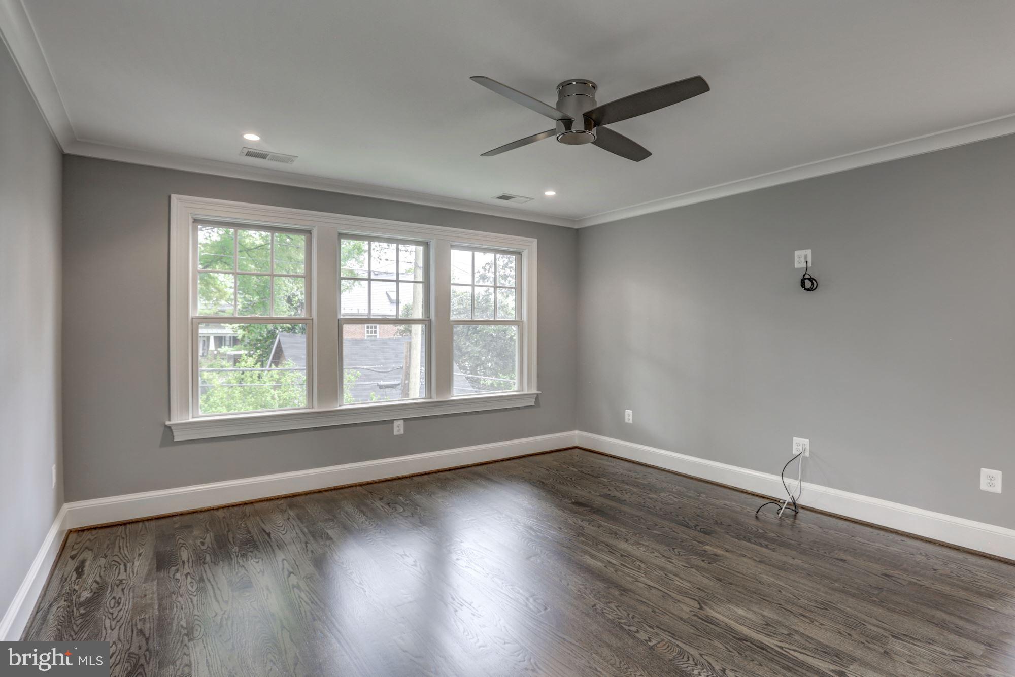 ROSEMONT - Residential