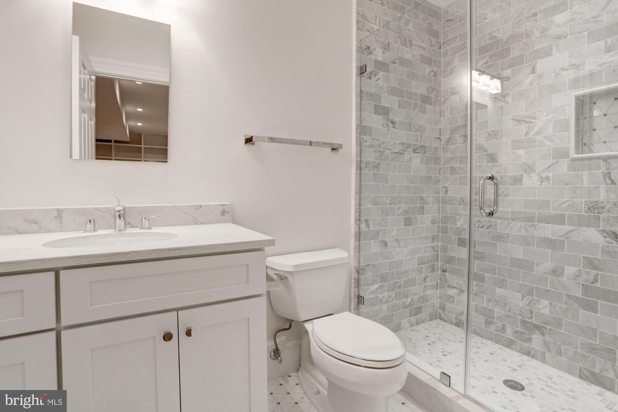 ROSEMONT - Residential
