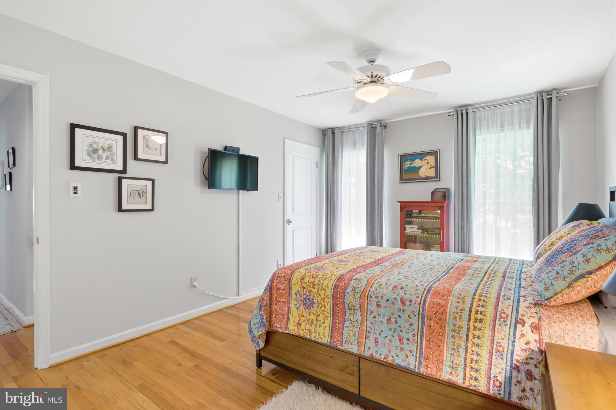 OAK HILL - Residential