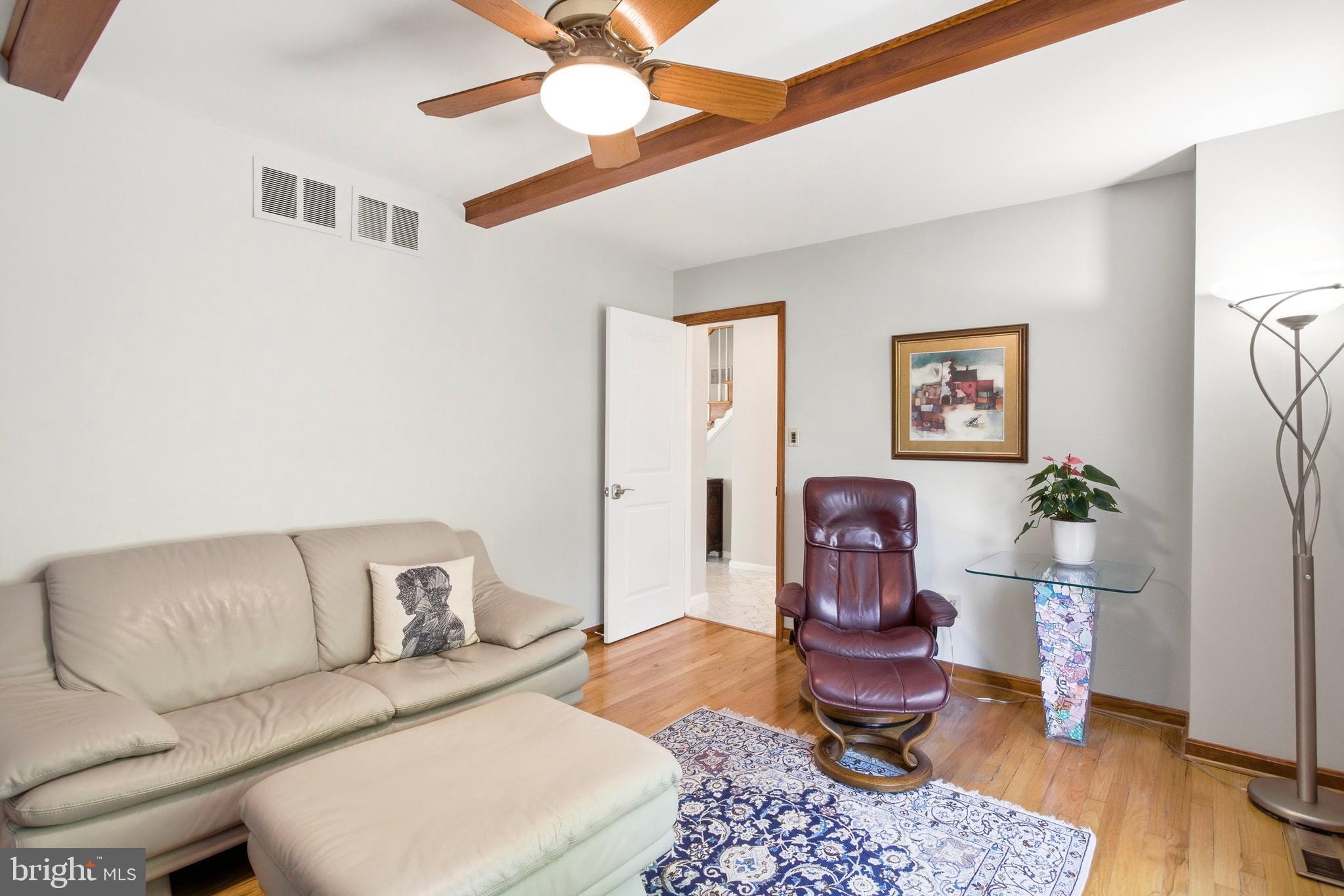 OAK HILL - Residential
