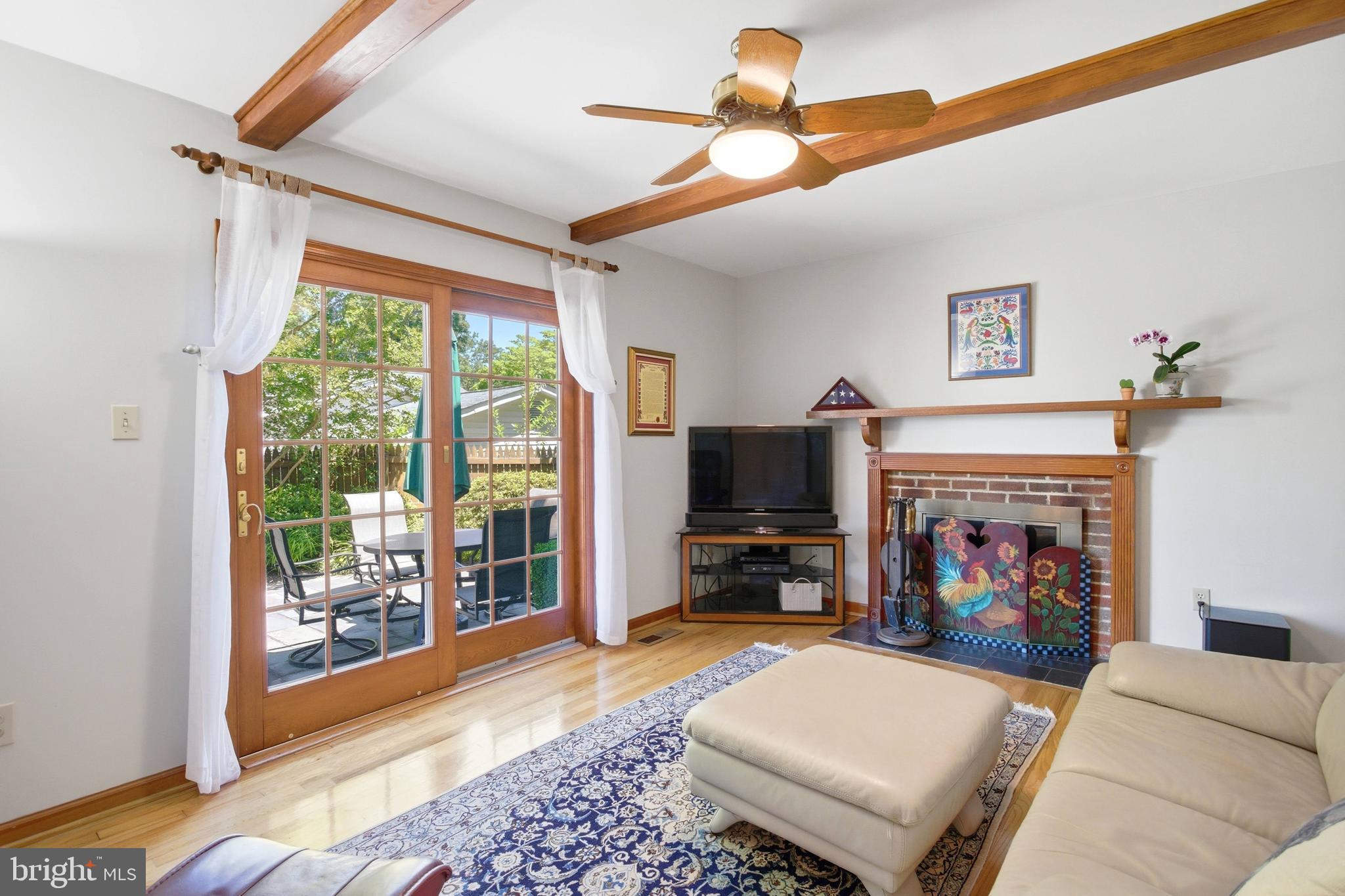 OAK HILL - Residential