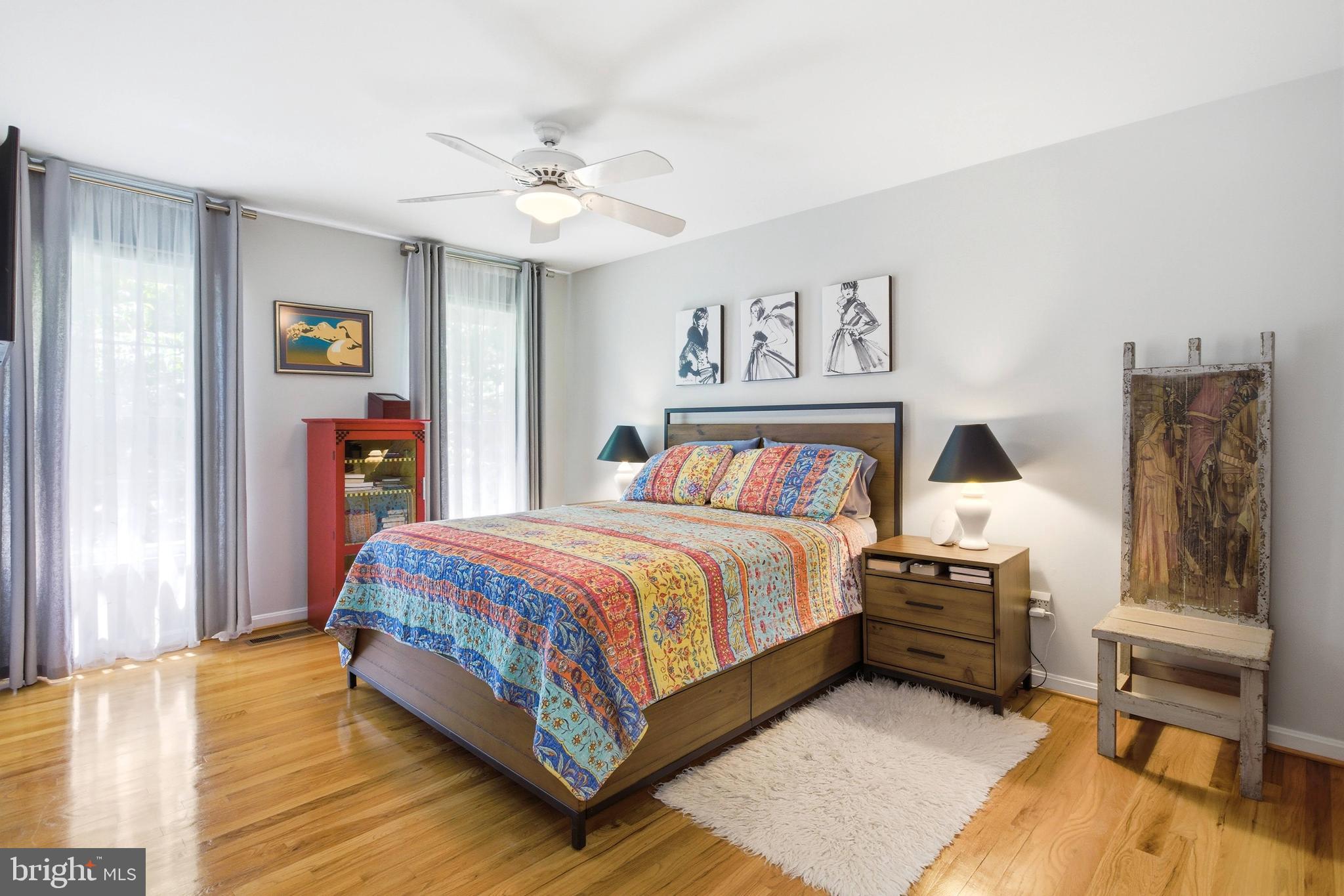OAK HILL - Residential