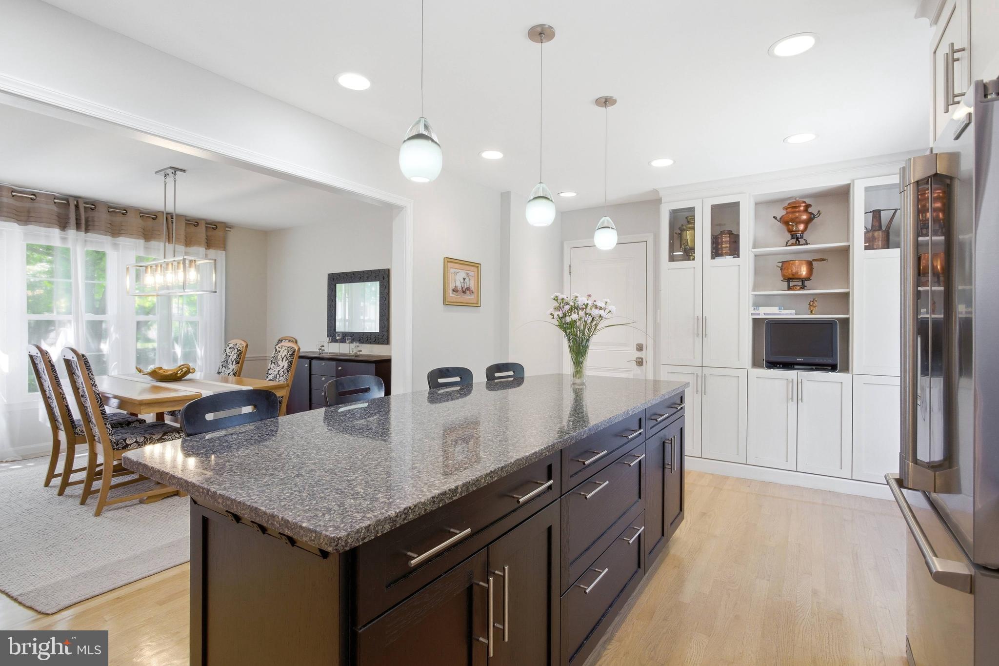 OAK HILL - Residential
