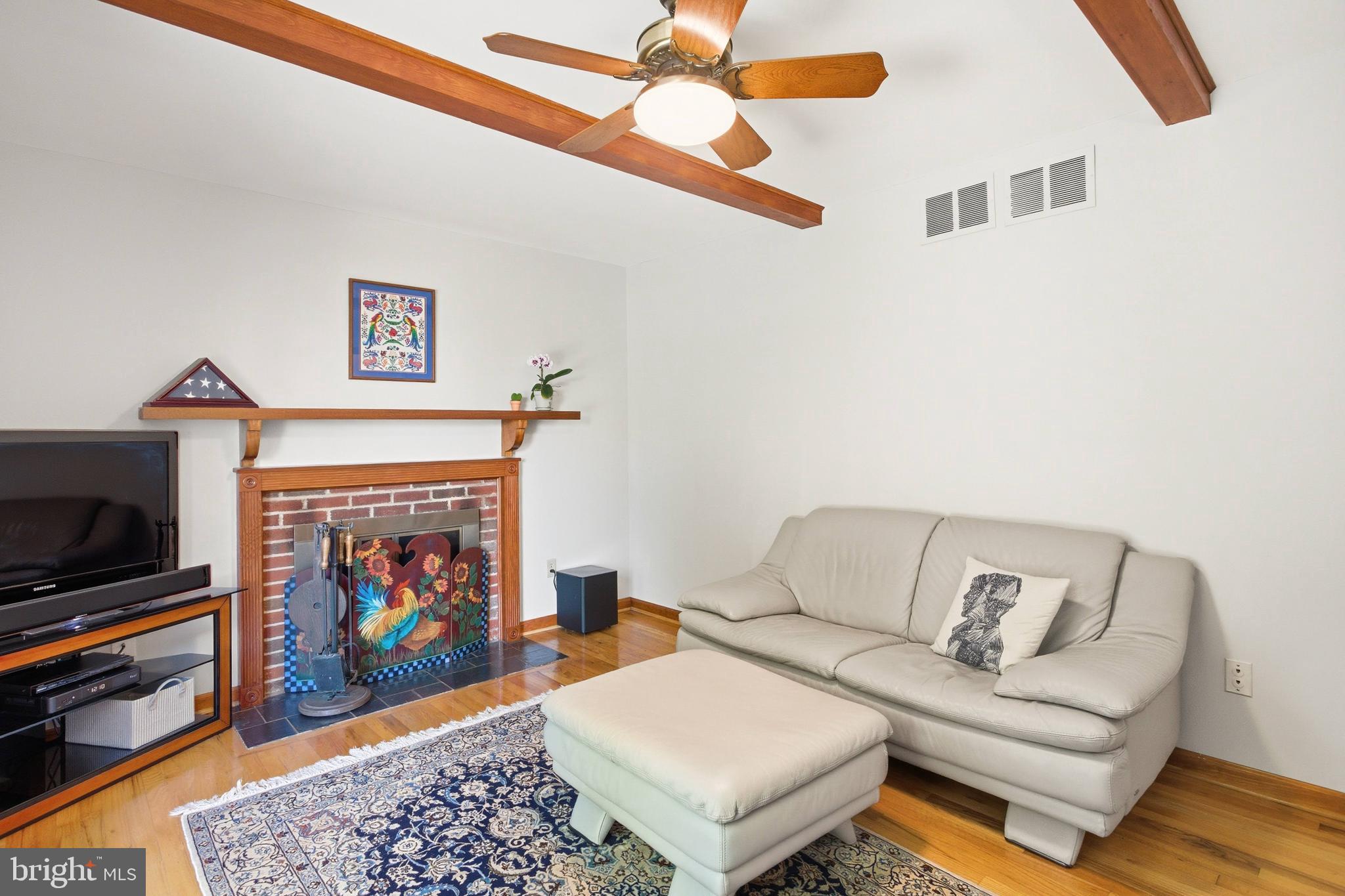 OAK HILL - Residential