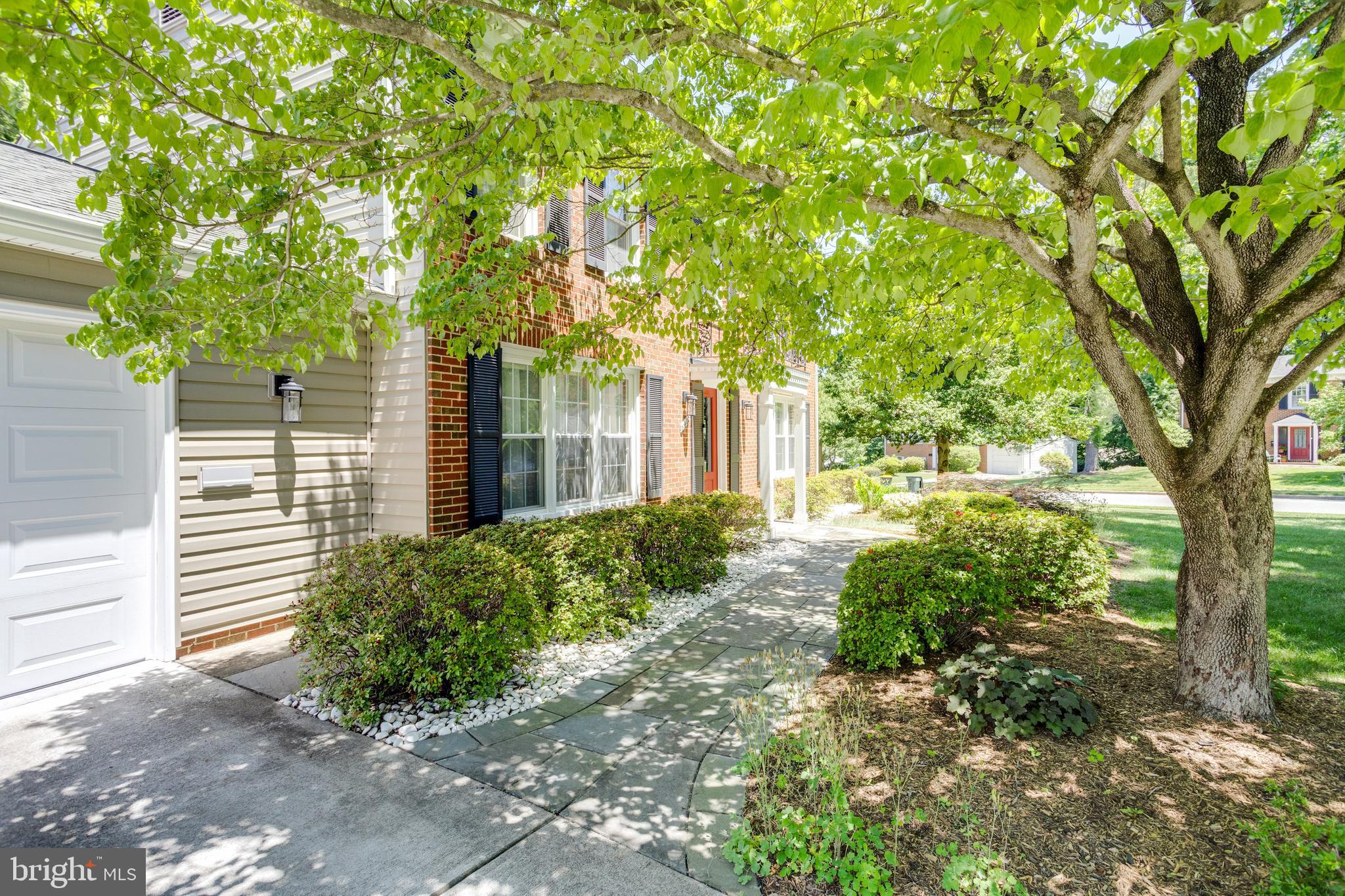 OAK HILL - Residential