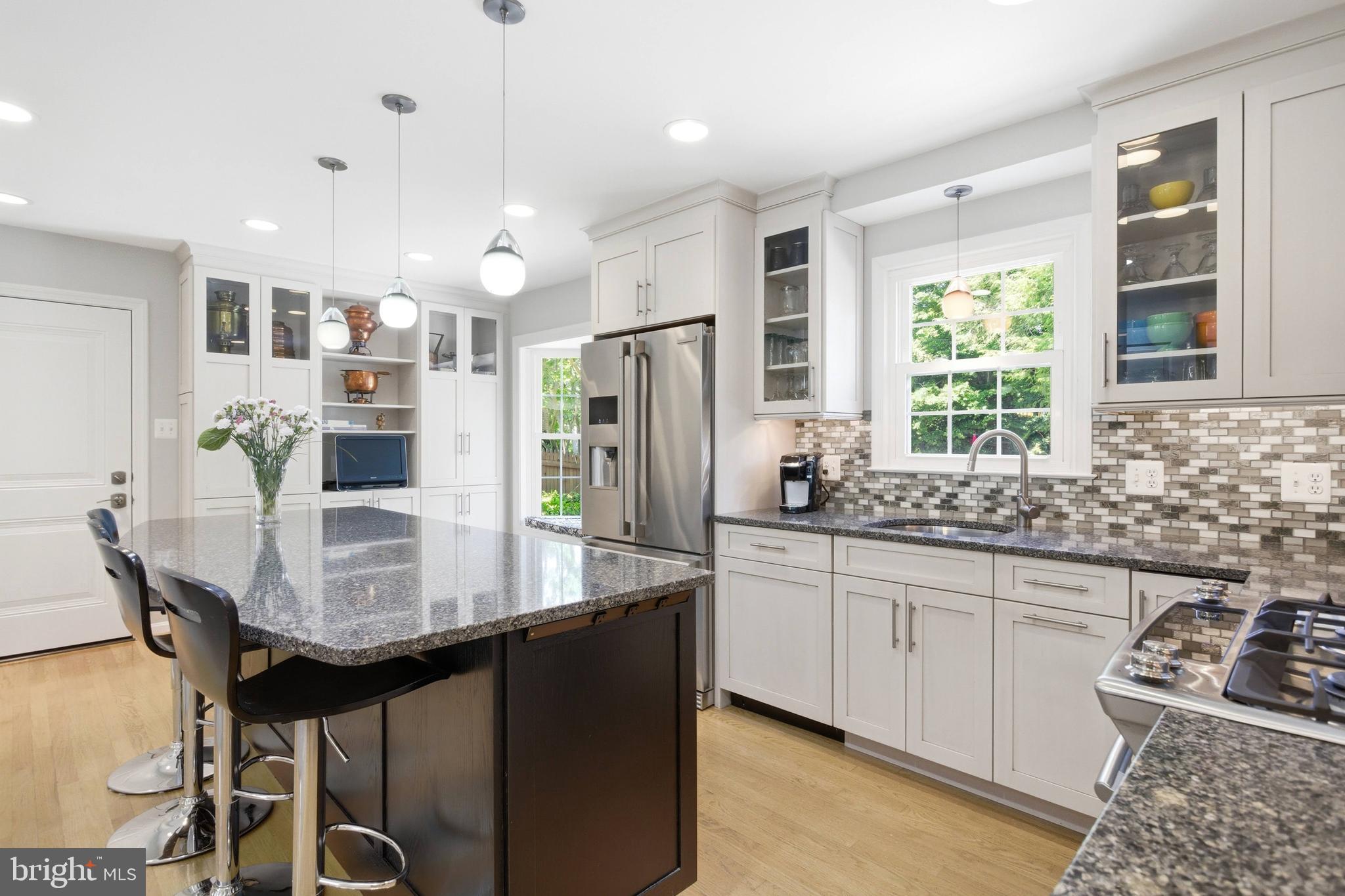 OAK HILL - Residential
