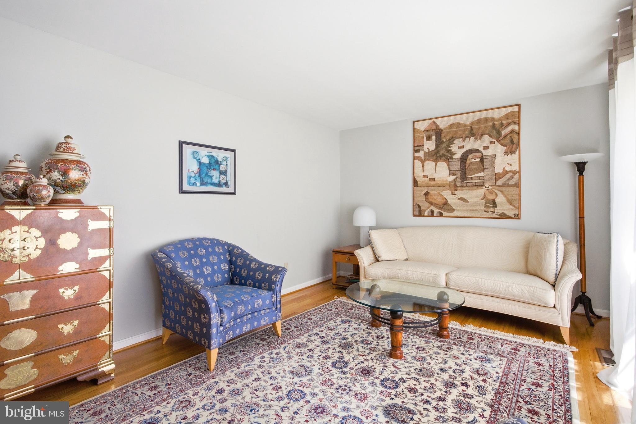OAK HILL - Residential