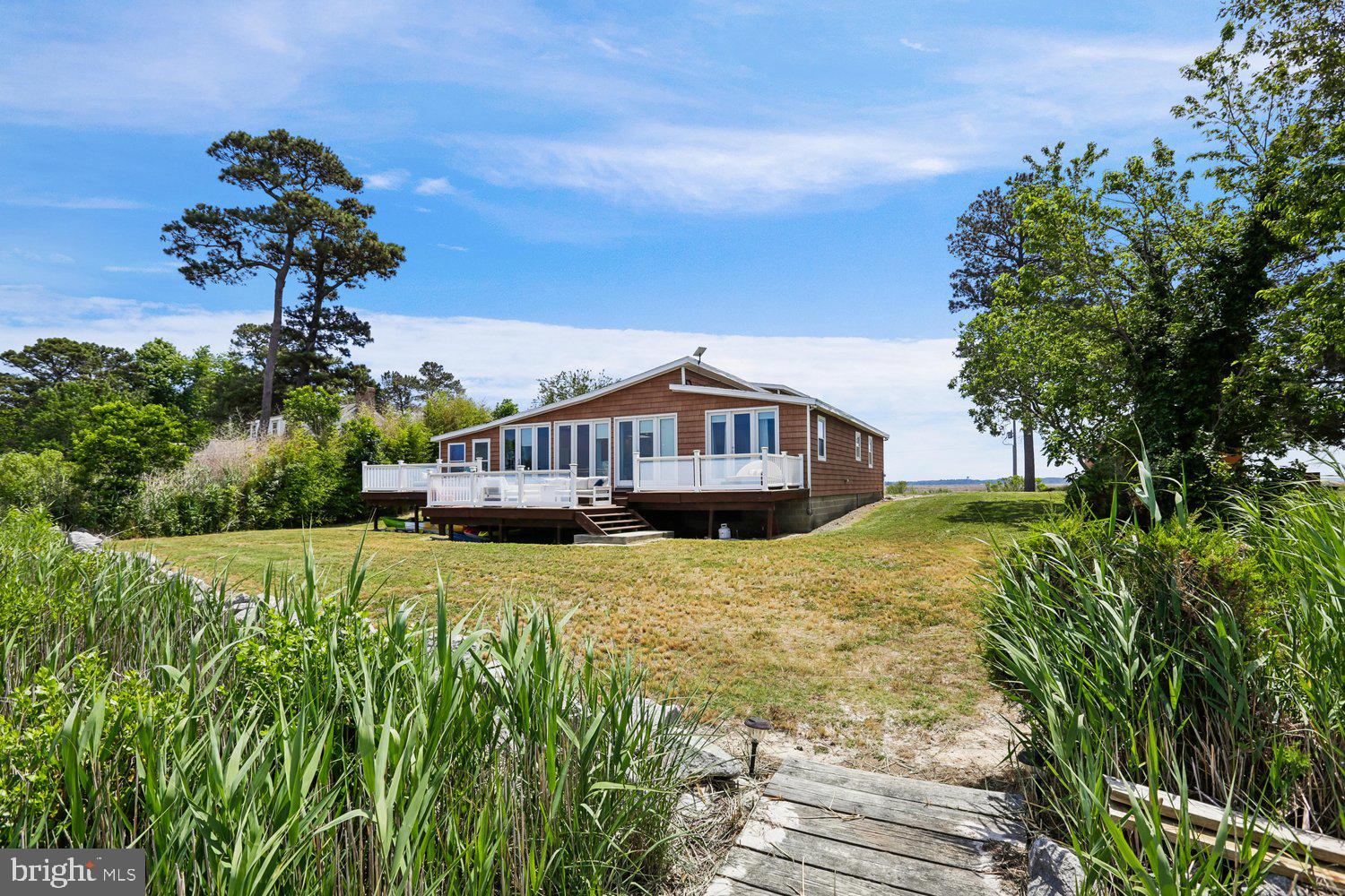 SEA MARK SHORES - Residential