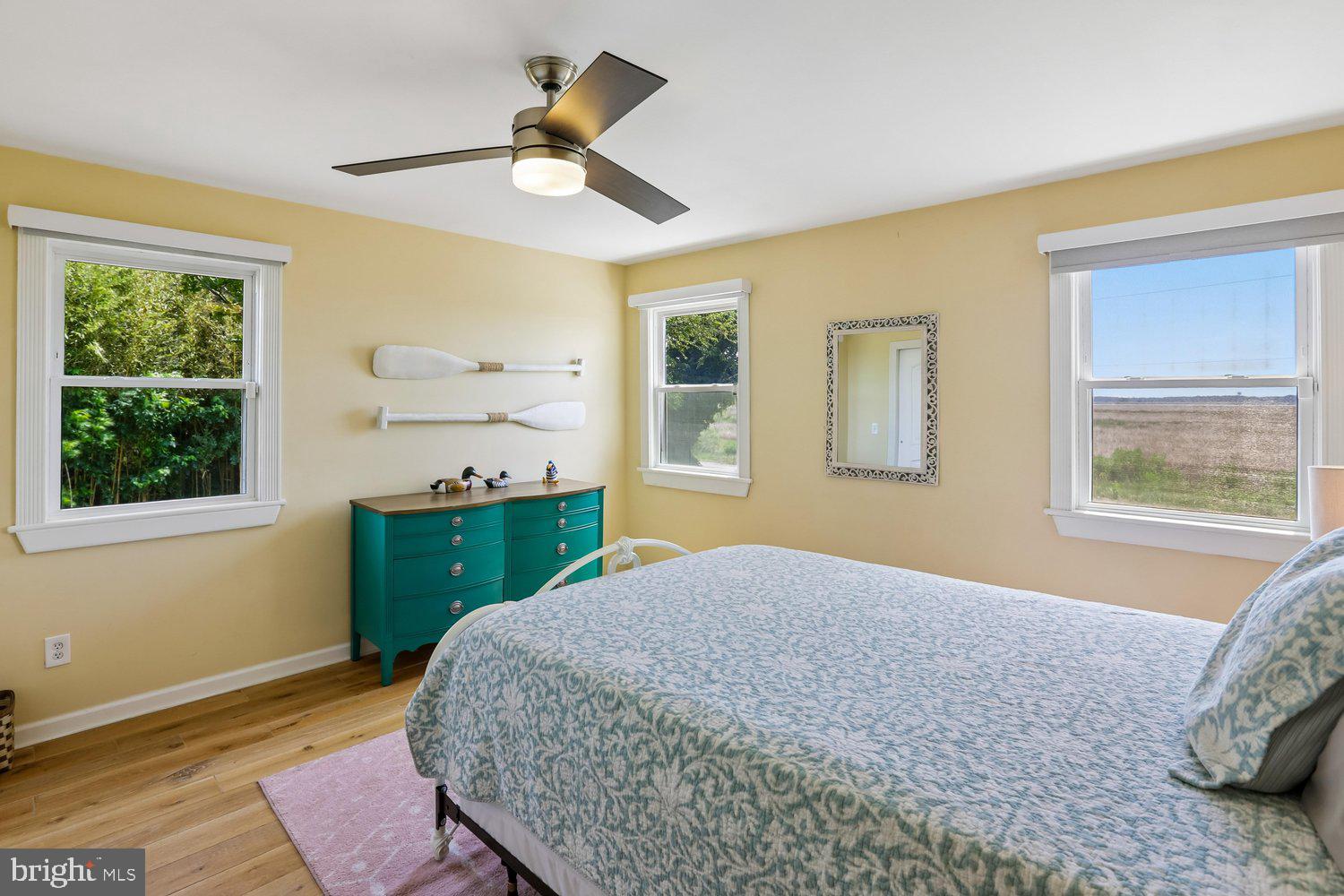 SEA MARK SHORES - Residential