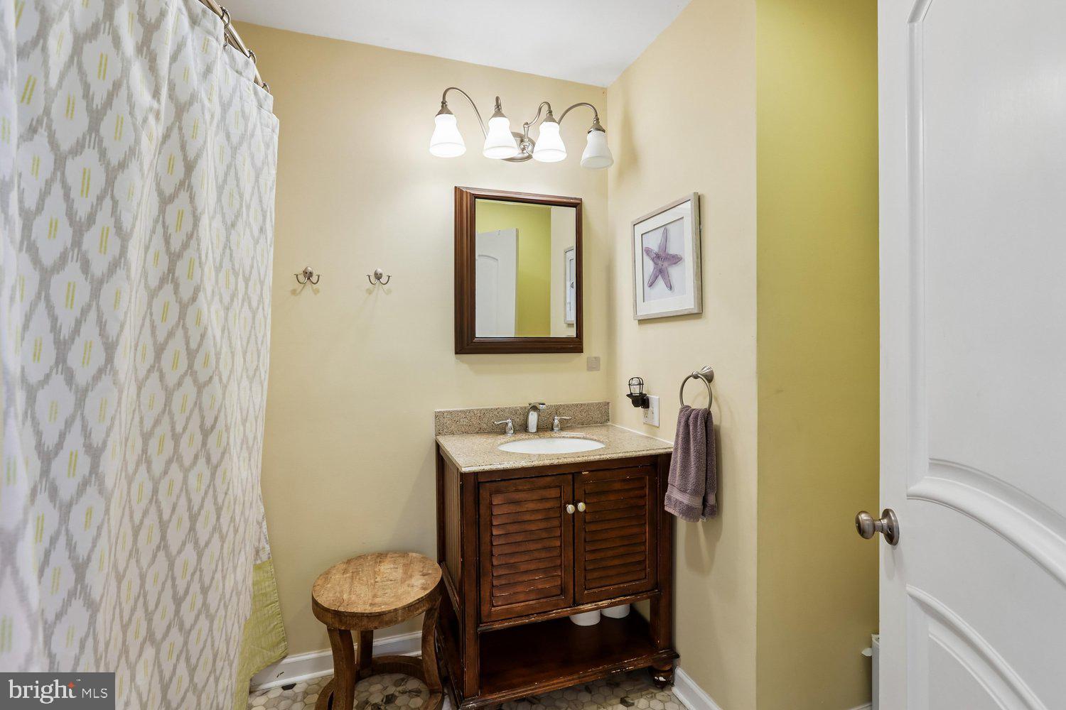SEA MARK SHORES - Residential
