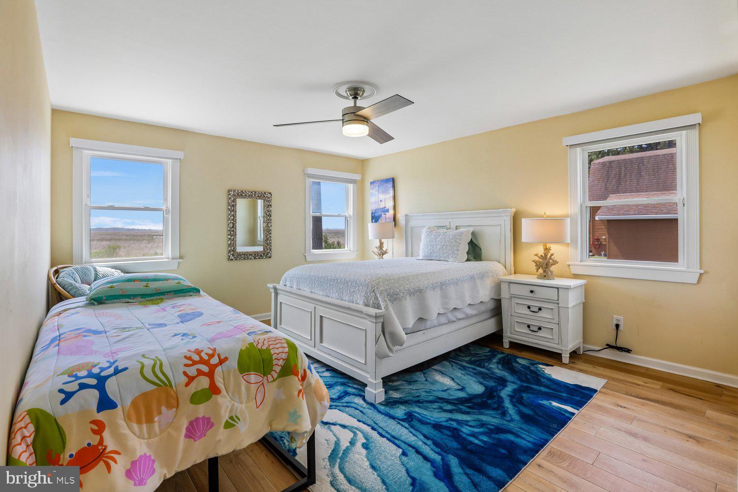 SEA MARK SHORES - Residential