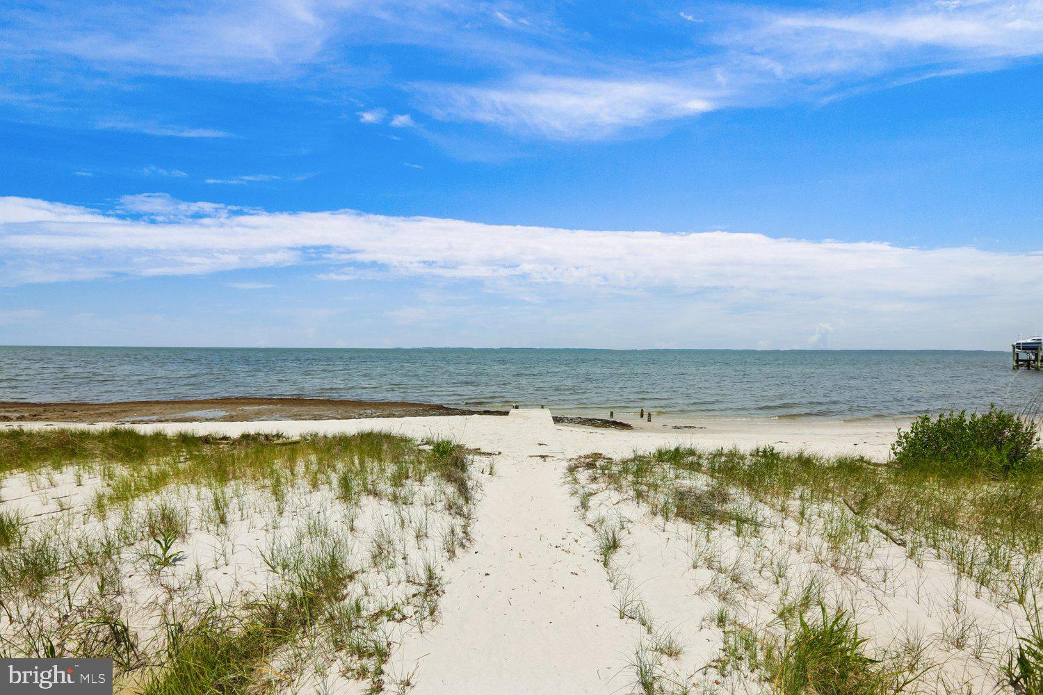 SEA MARK SHORES - Residential