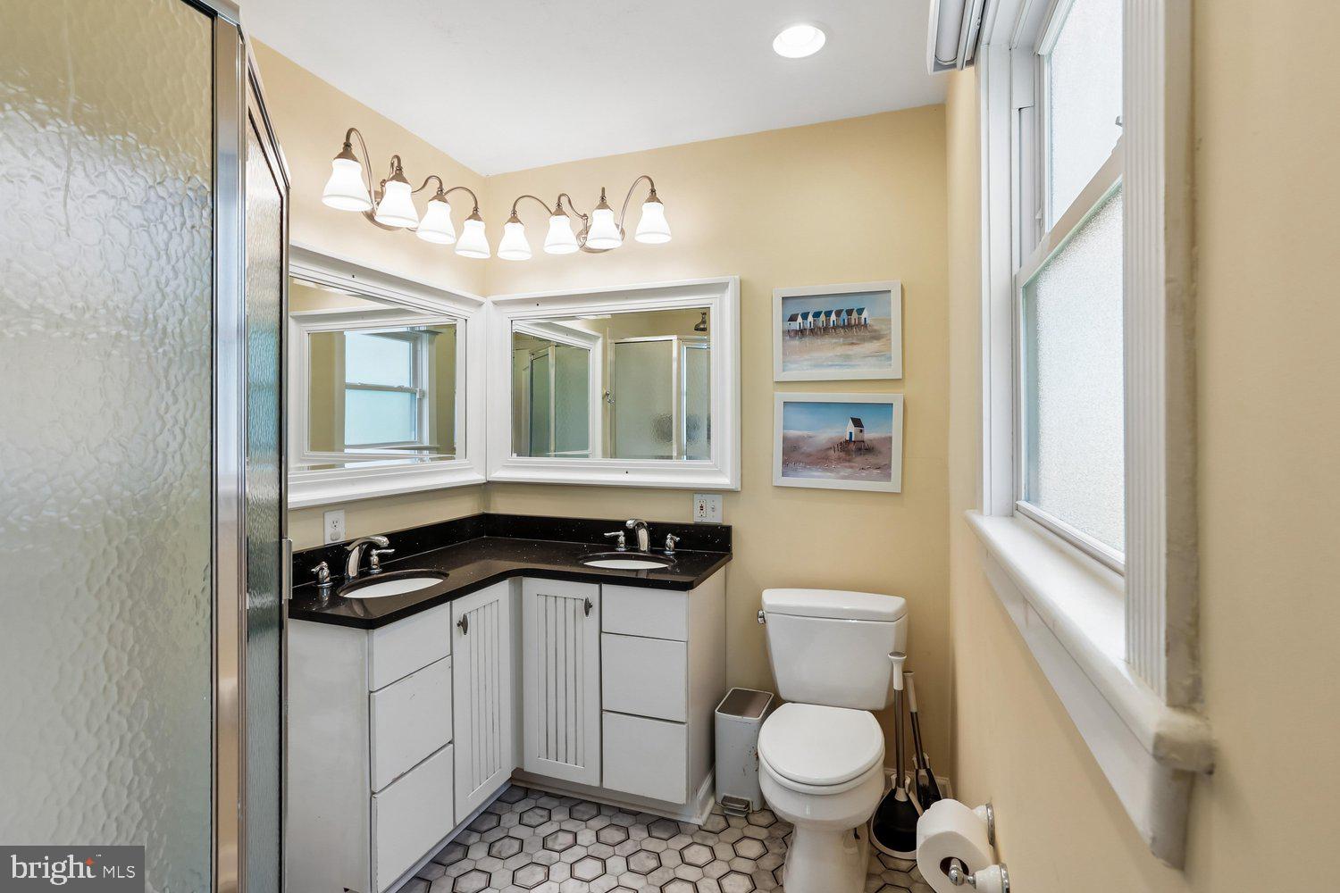 SEA MARK SHORES - Residential