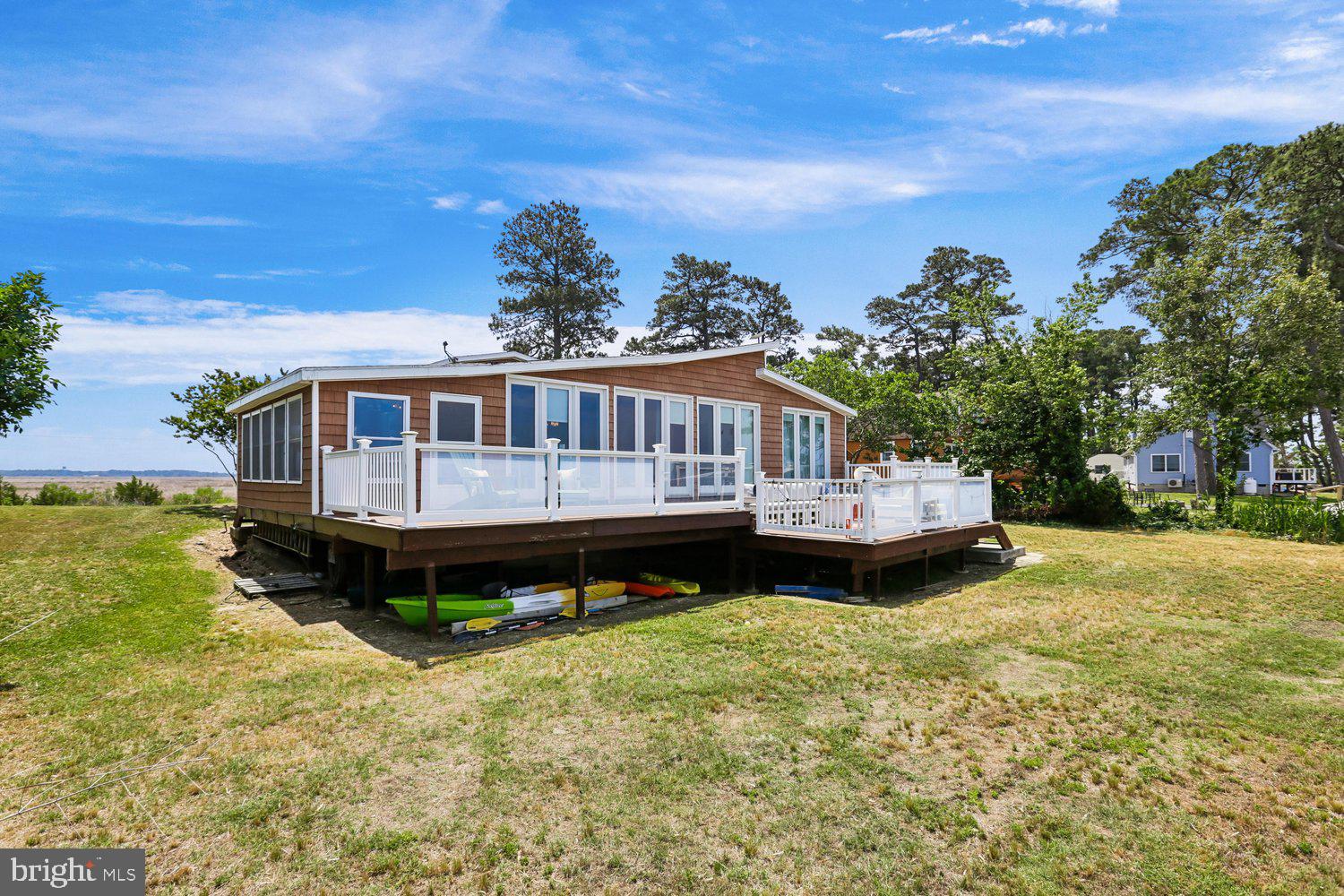 SEA MARK SHORES - Residential