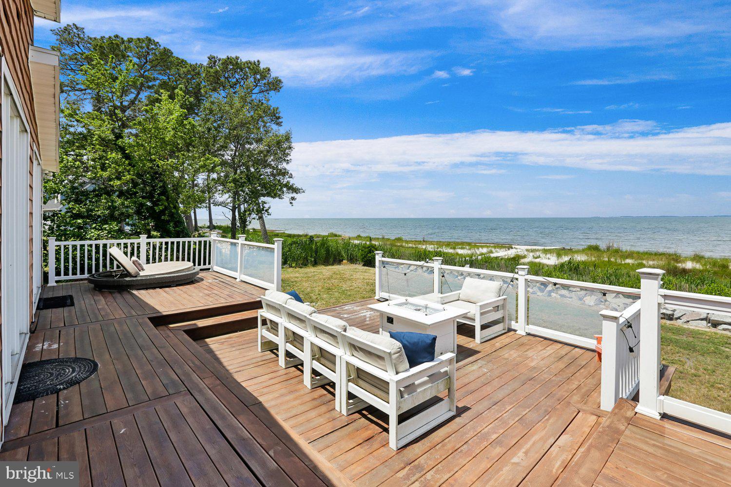 SEA MARK SHORES - Residential