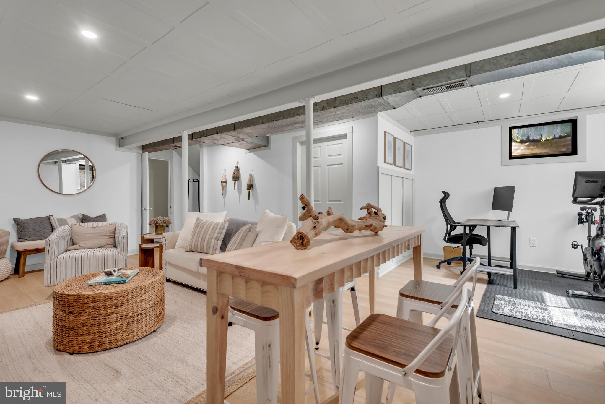 STEWARTS LANDING - Residential