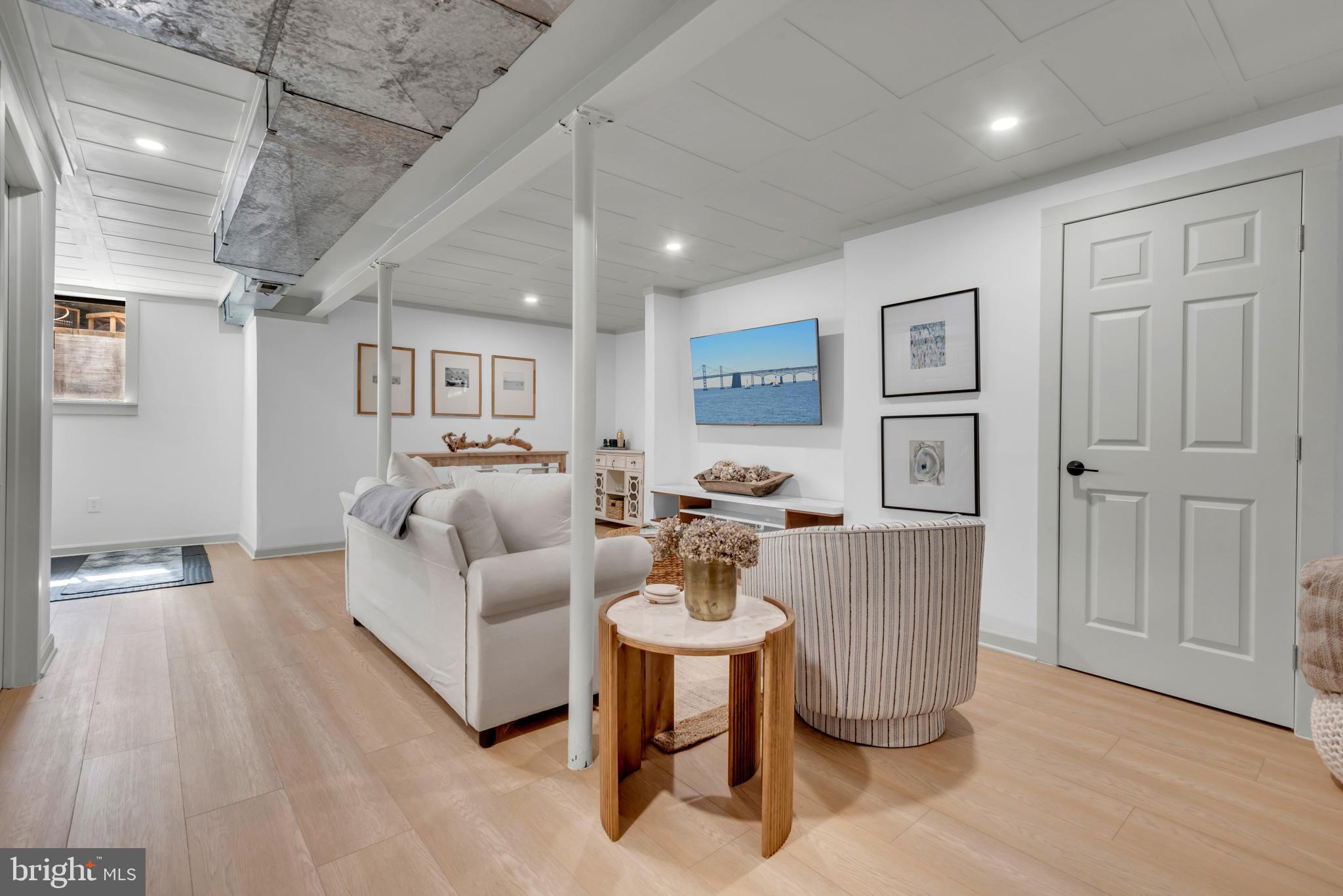 STEWARTS LANDING - Residential
