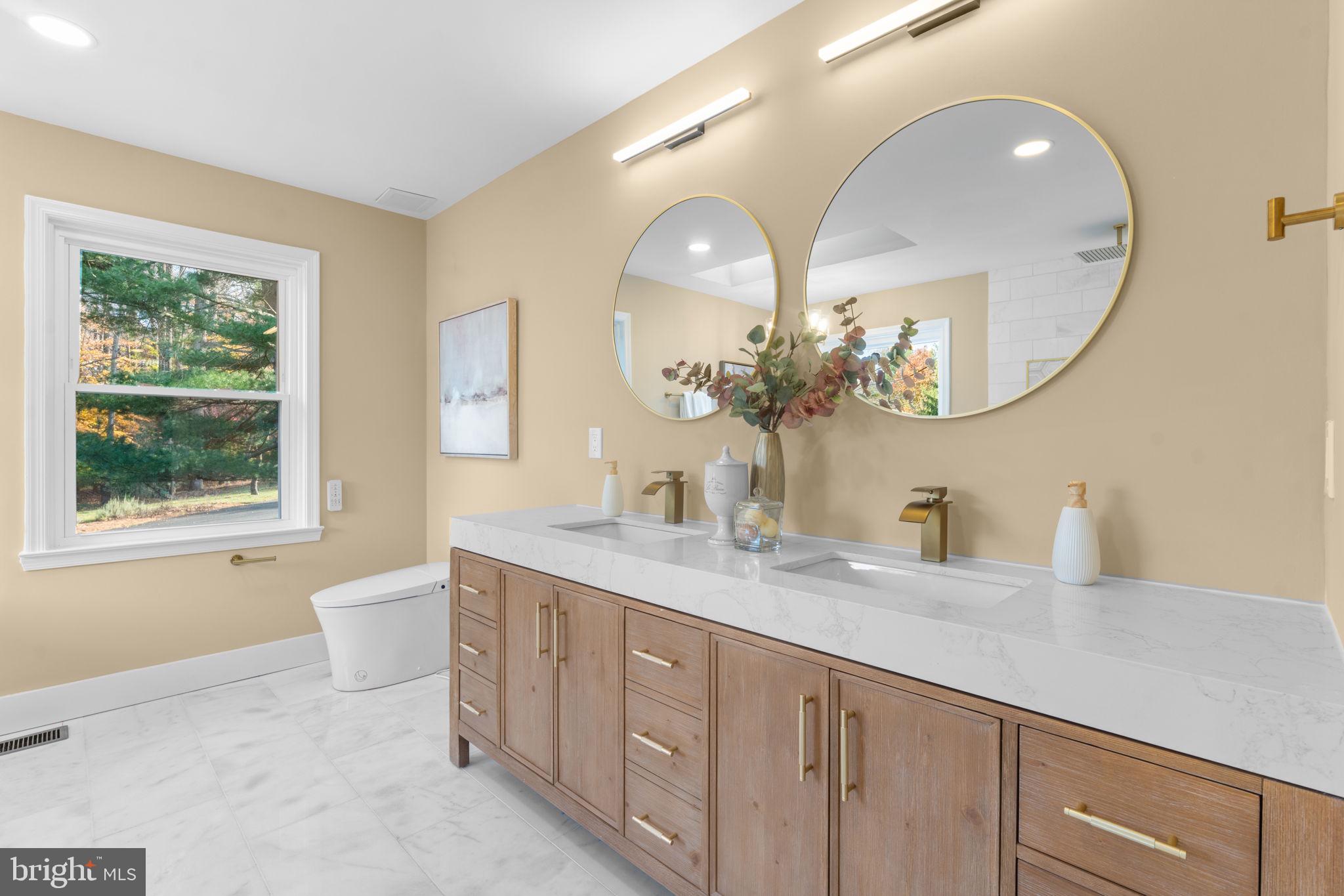 HICKORY HOLLOW FOREST - Residential