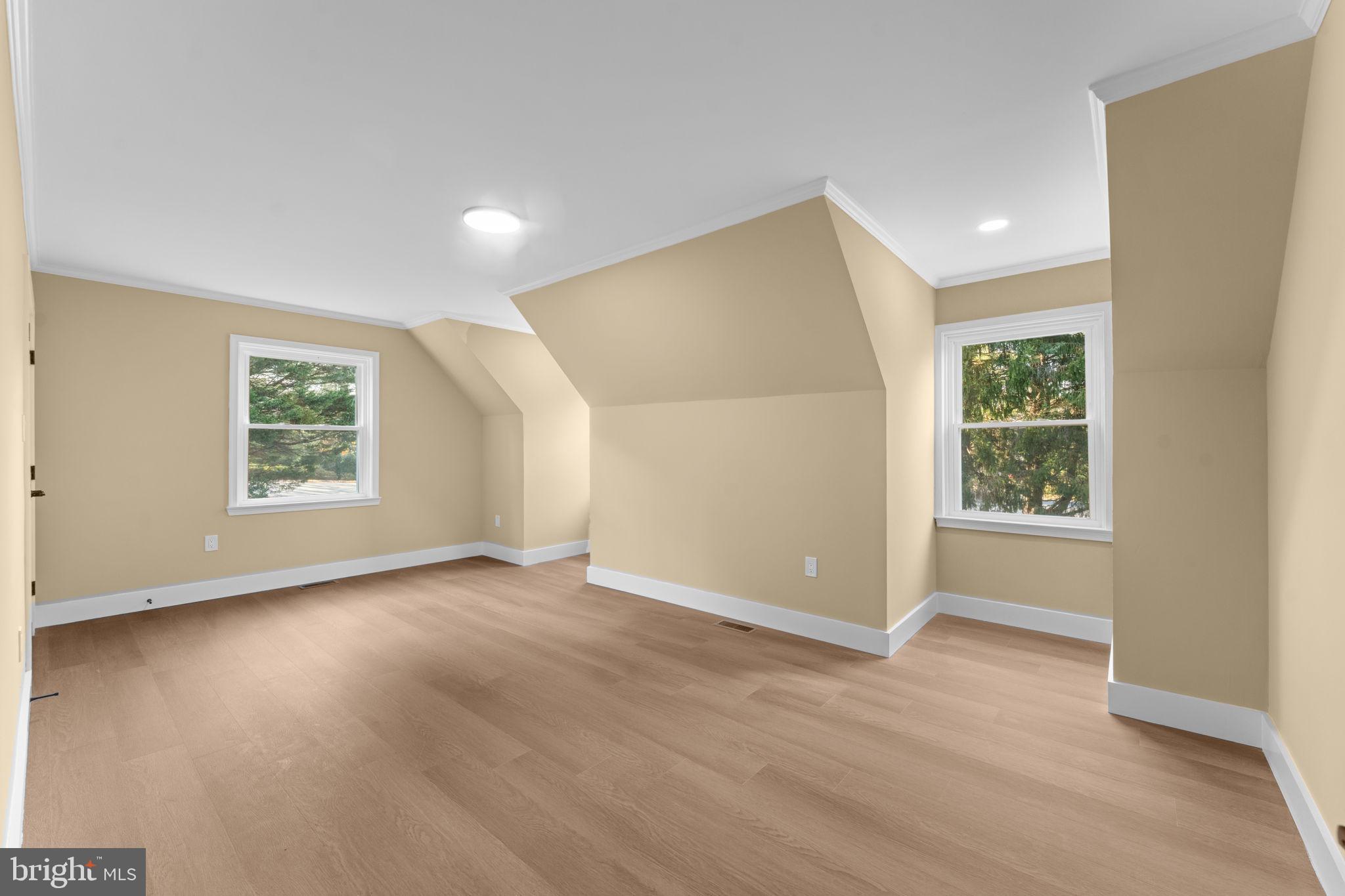 HICKORY HOLLOW FOREST - Residential