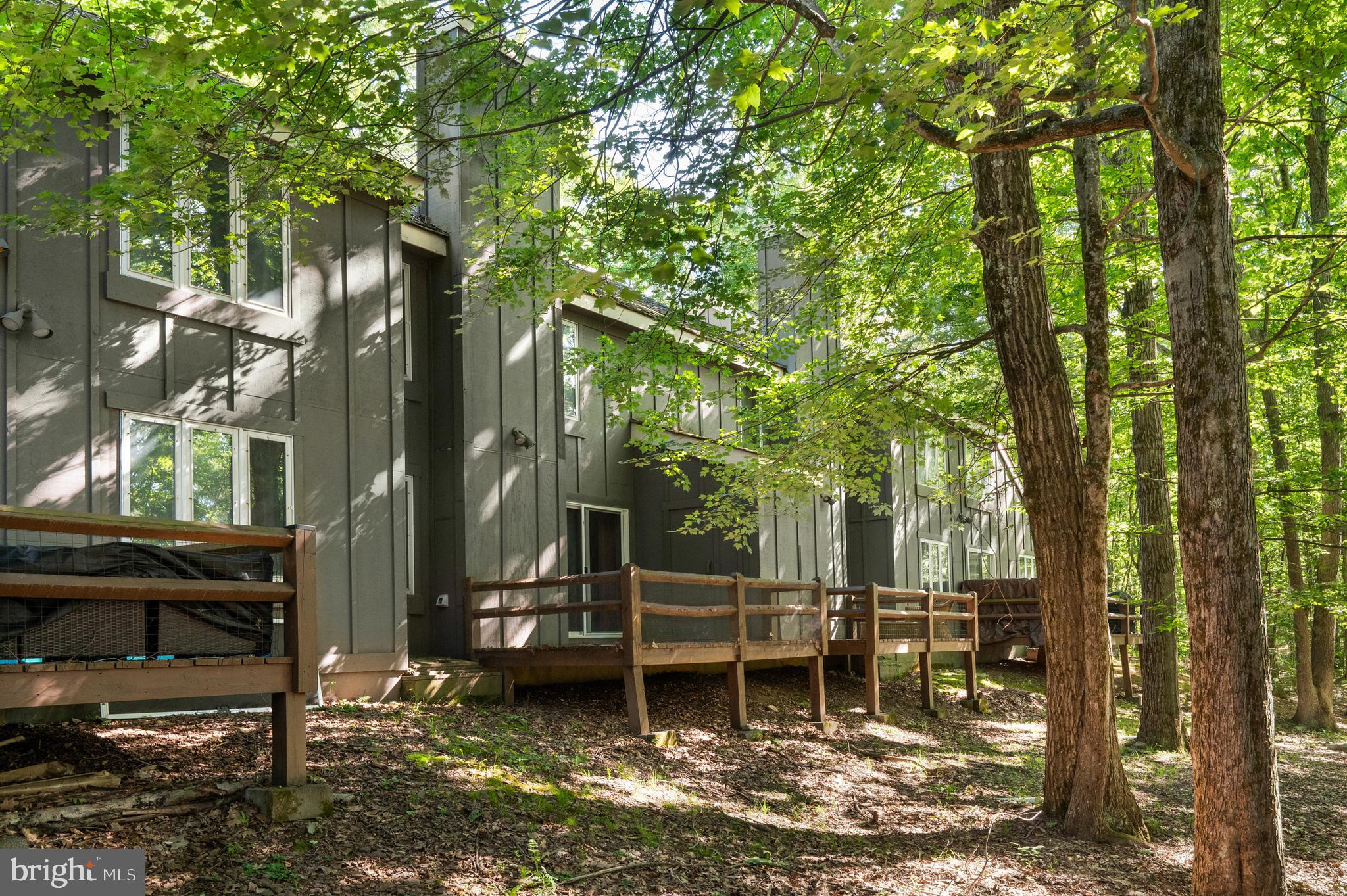 SNOW RIDGE VILLAGE - Residential