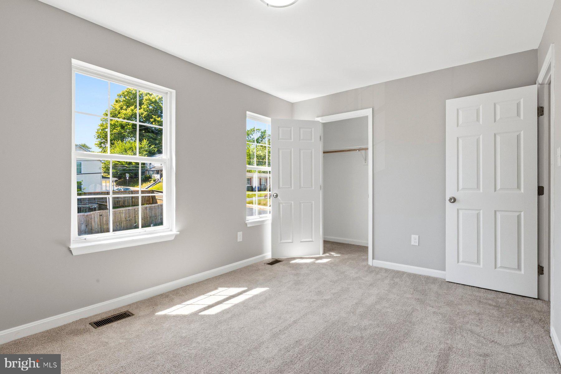 DOWNTOWN WESTMINSTER - Residential