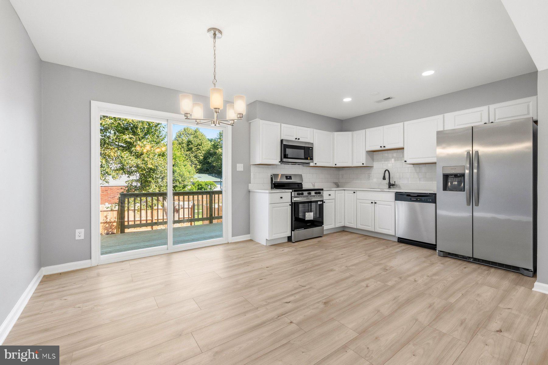 DOWNTOWN WESTMINSTER - Residential