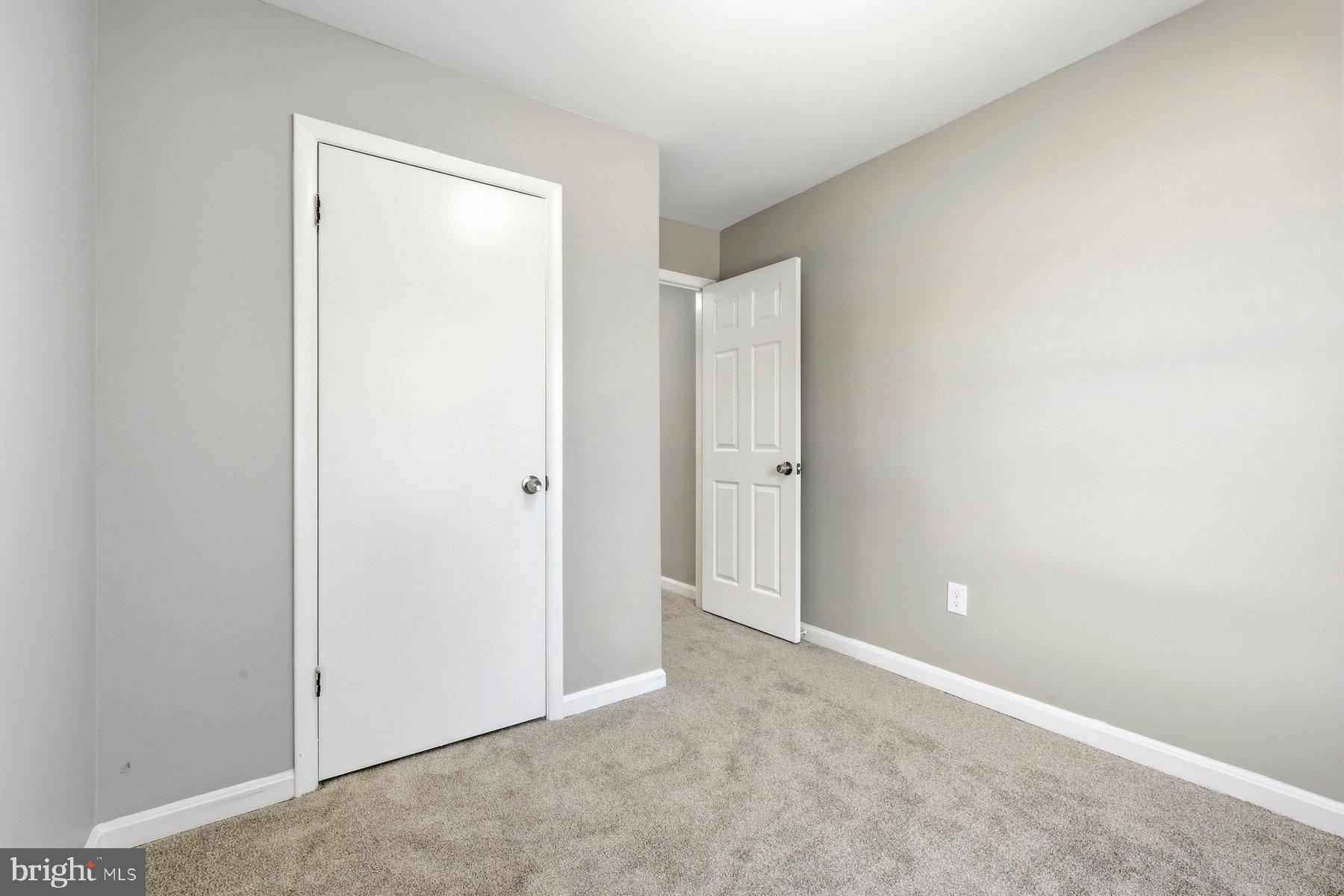 DOWNTOWN WESTMINSTER - Residential