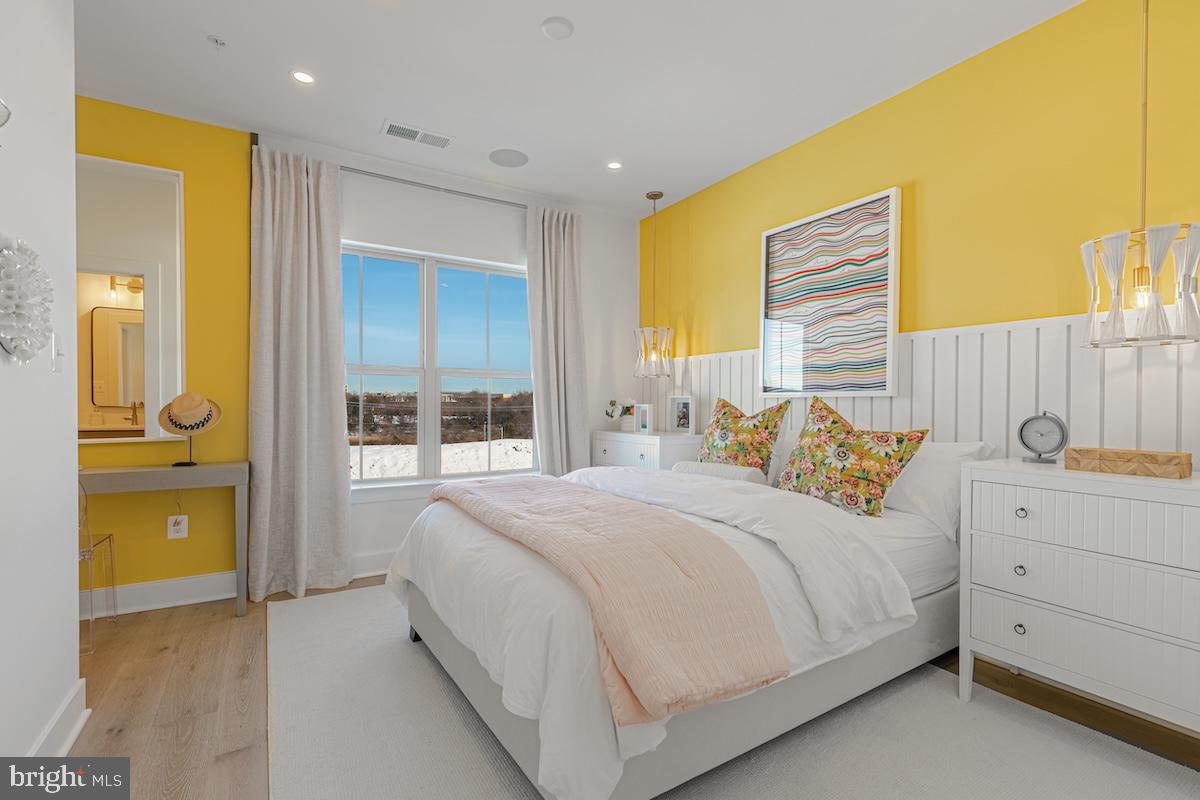 THE GROVE - Residential