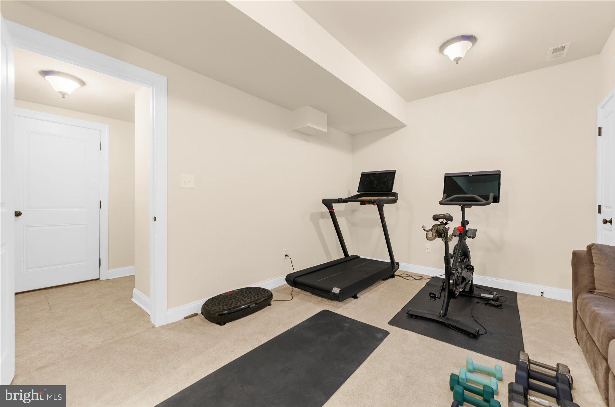 RAVENSCLIFF - Residential