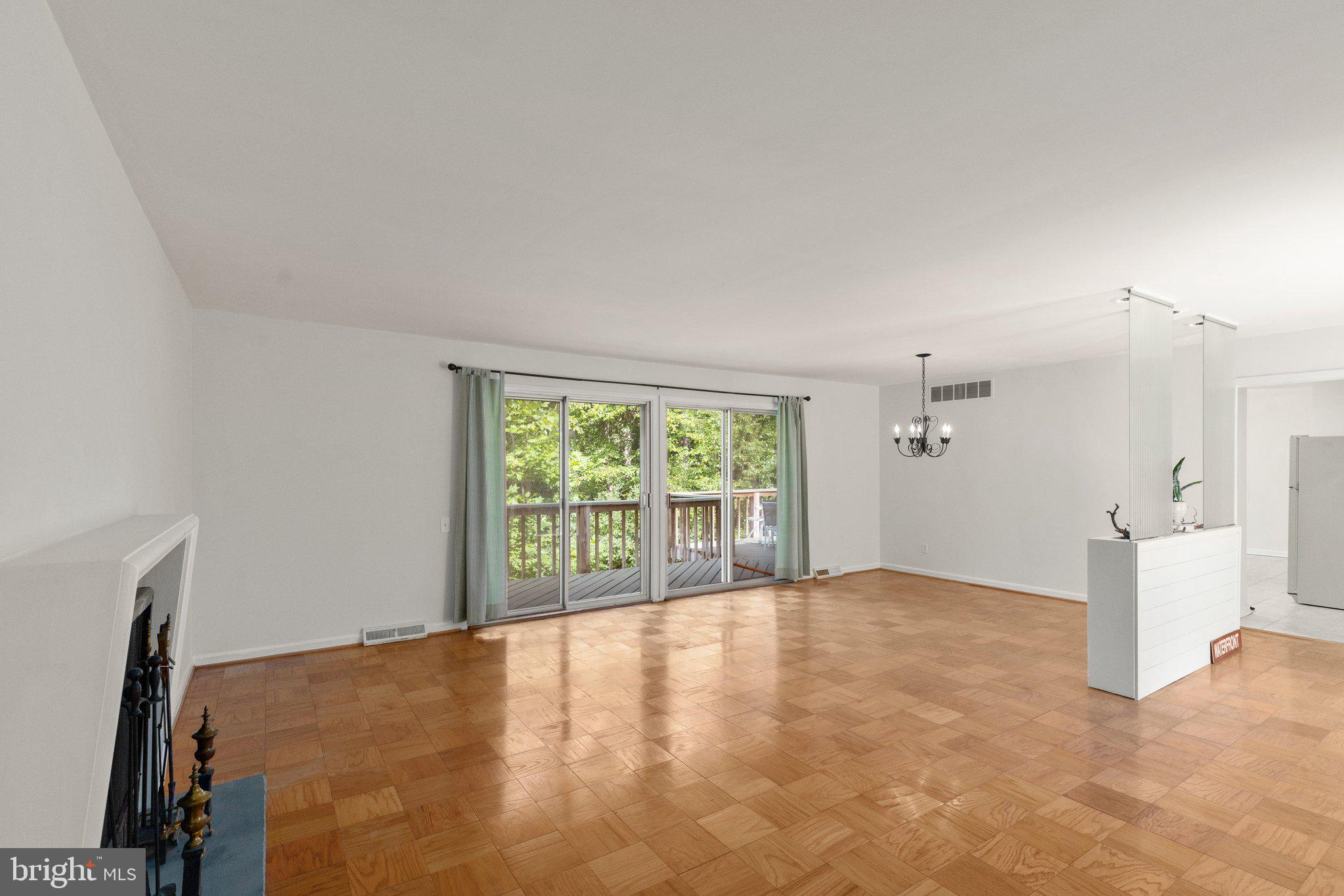 FOSTER BRANCH - Residential