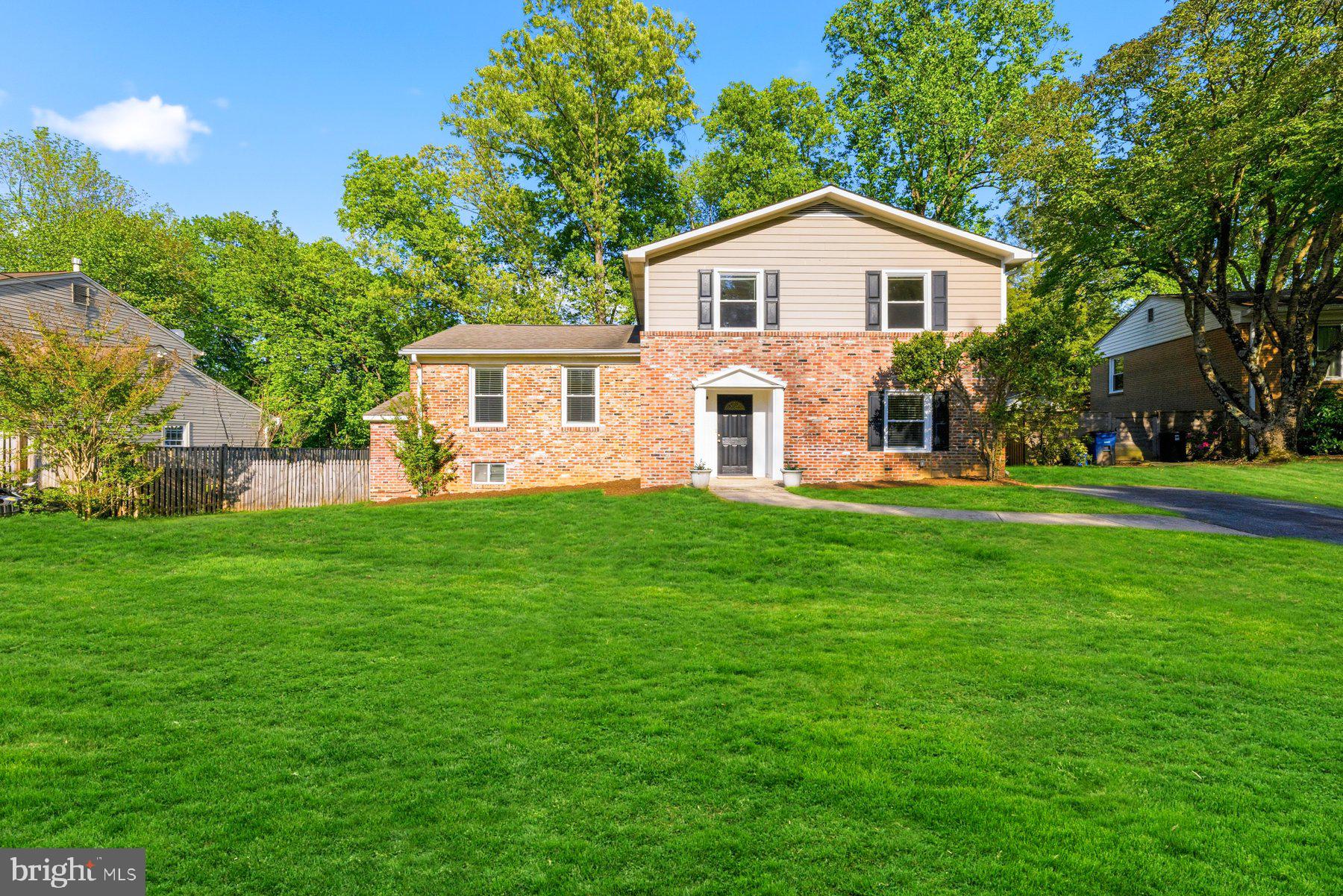 WHEATON OUTSIDE - Residential