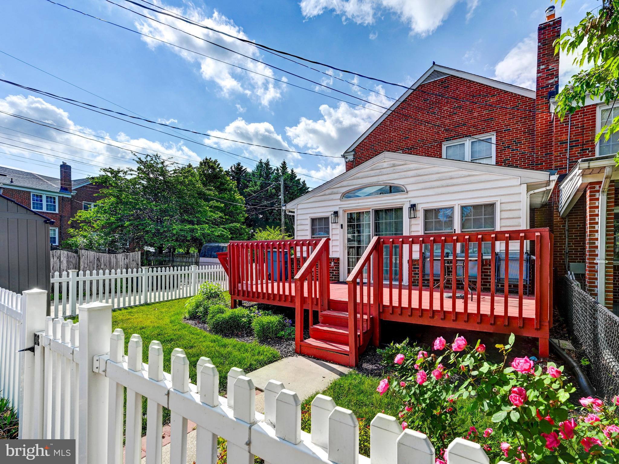 LOCH RAVEN MANOR - Residential