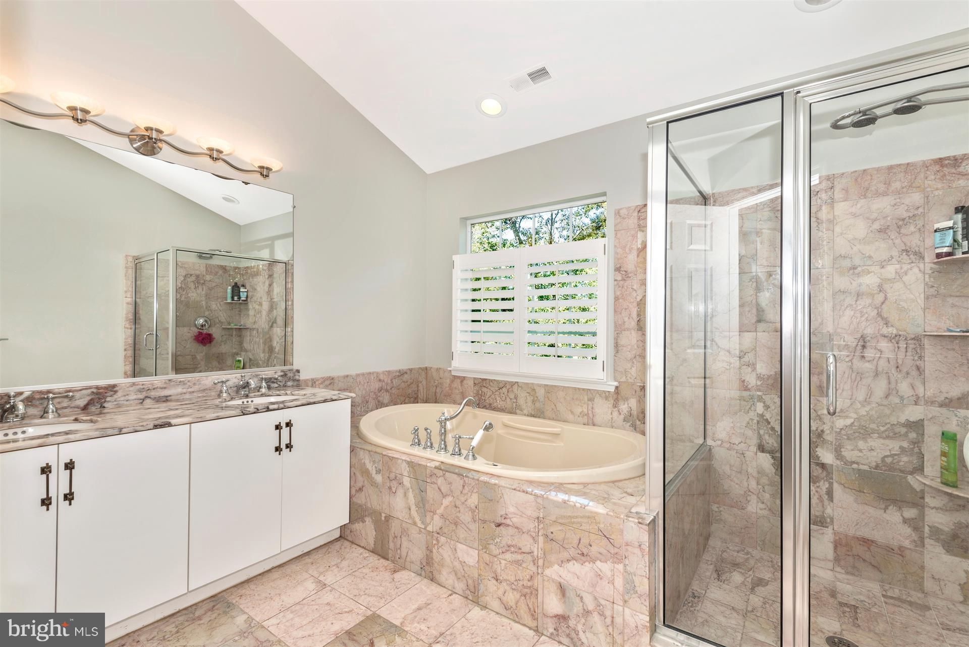GATEWAY COMMONS - Residential