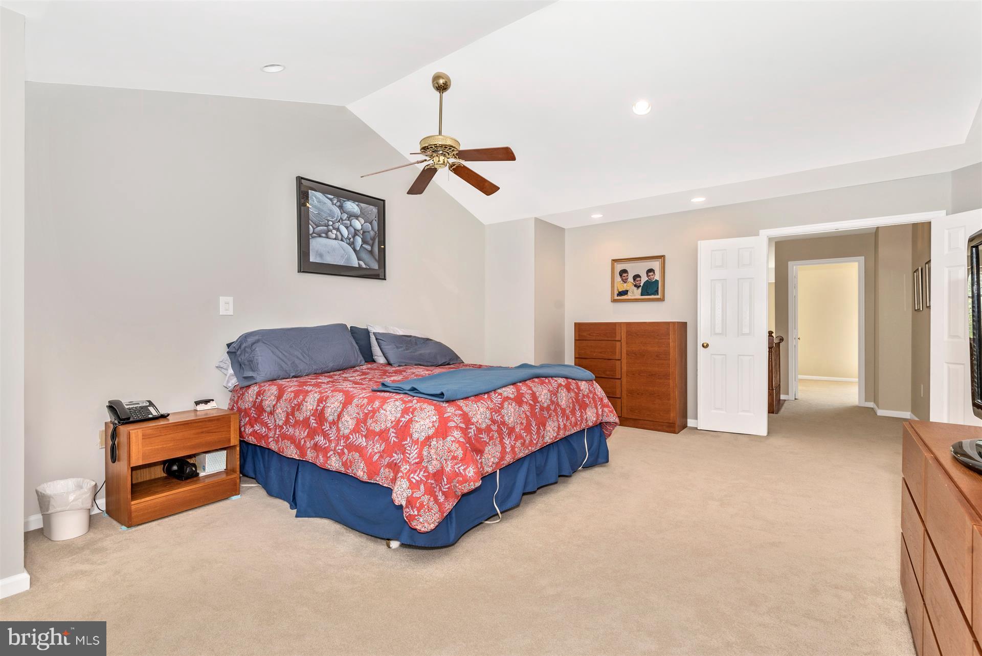 GATEWAY COMMONS - Residential