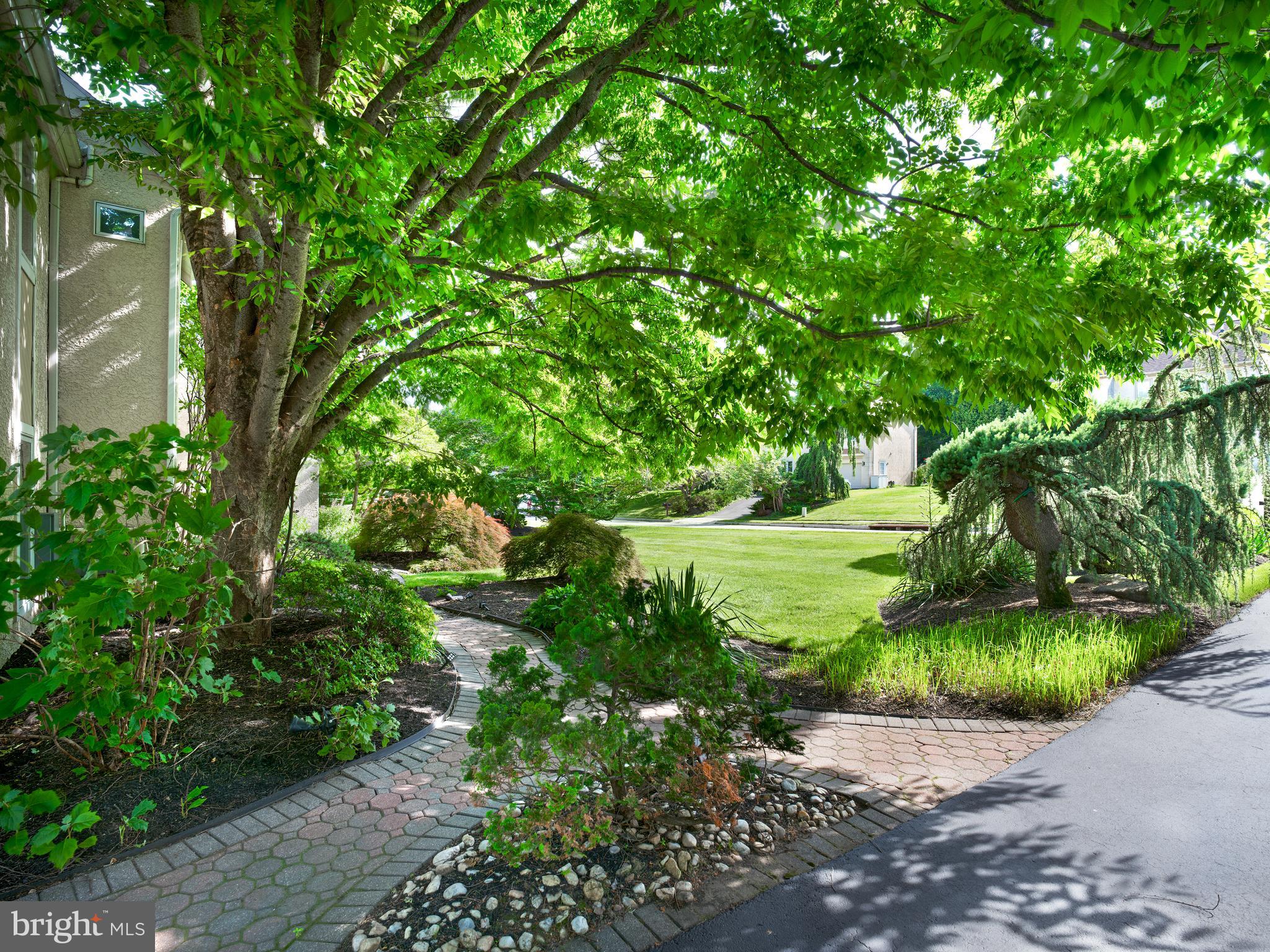 INDIAN CREEK - Residential